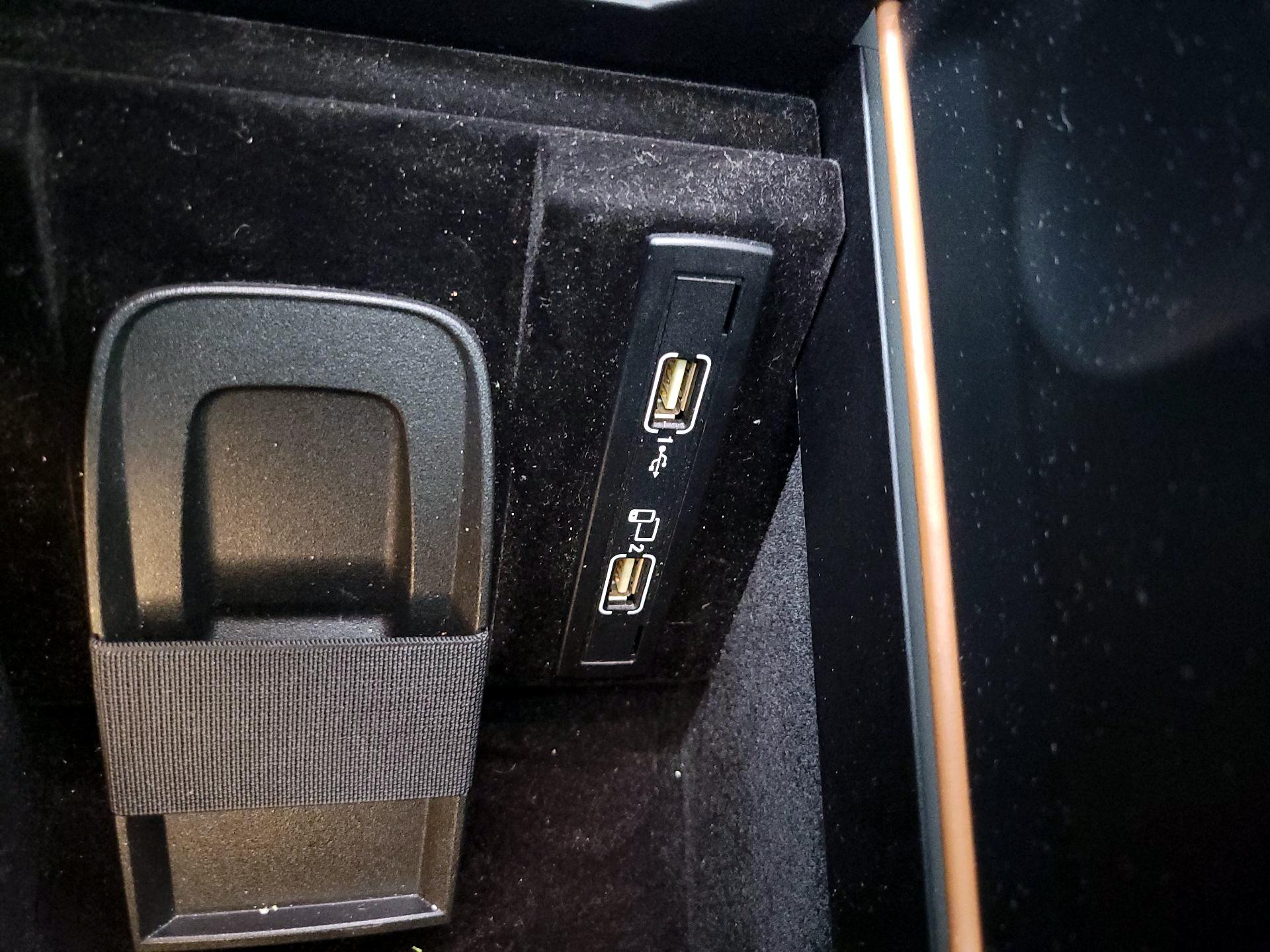 Thumbnail: 2017 Mercedes-Benz SL-Class - 19