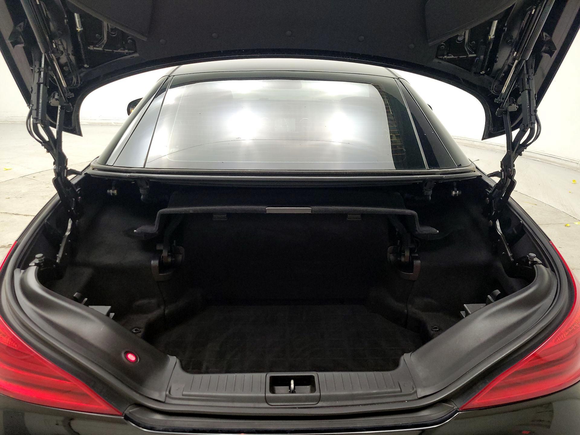 Thumbnail: 2017 Mercedes-Benz SL-Class - 20