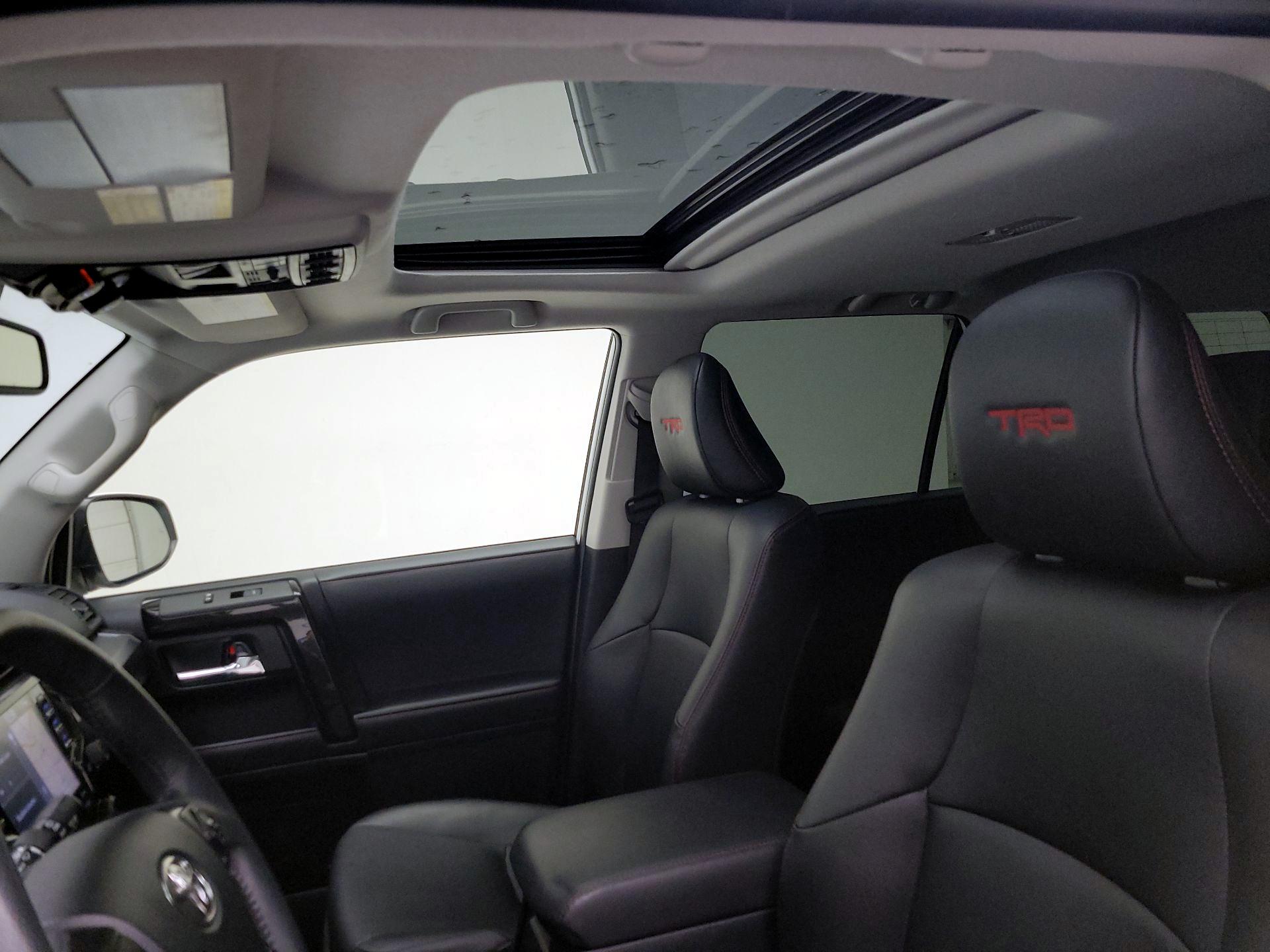 Thumbnail: 2022 Toyota 4Runner - 20