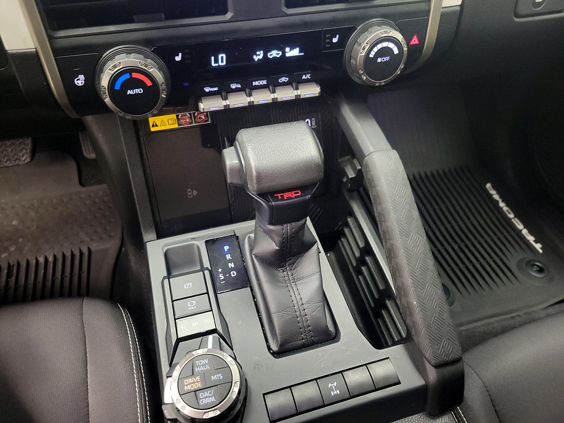 Thumbnail: 2024 Toyota Tacoma - 18