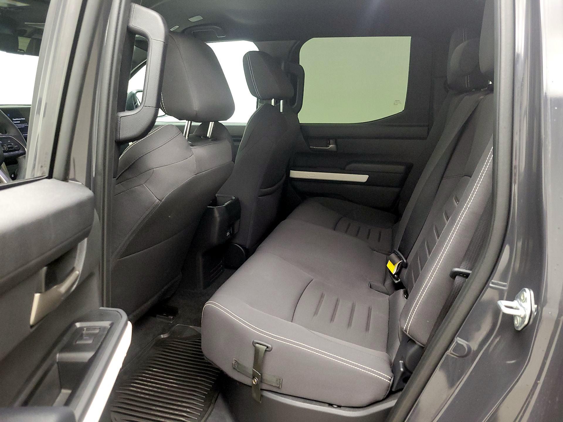 Thumbnail: 2024 Toyota Tacoma - 20