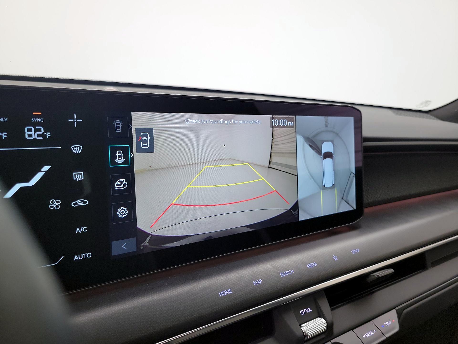 Thumbnail: 2025 Kia EV9 - 15