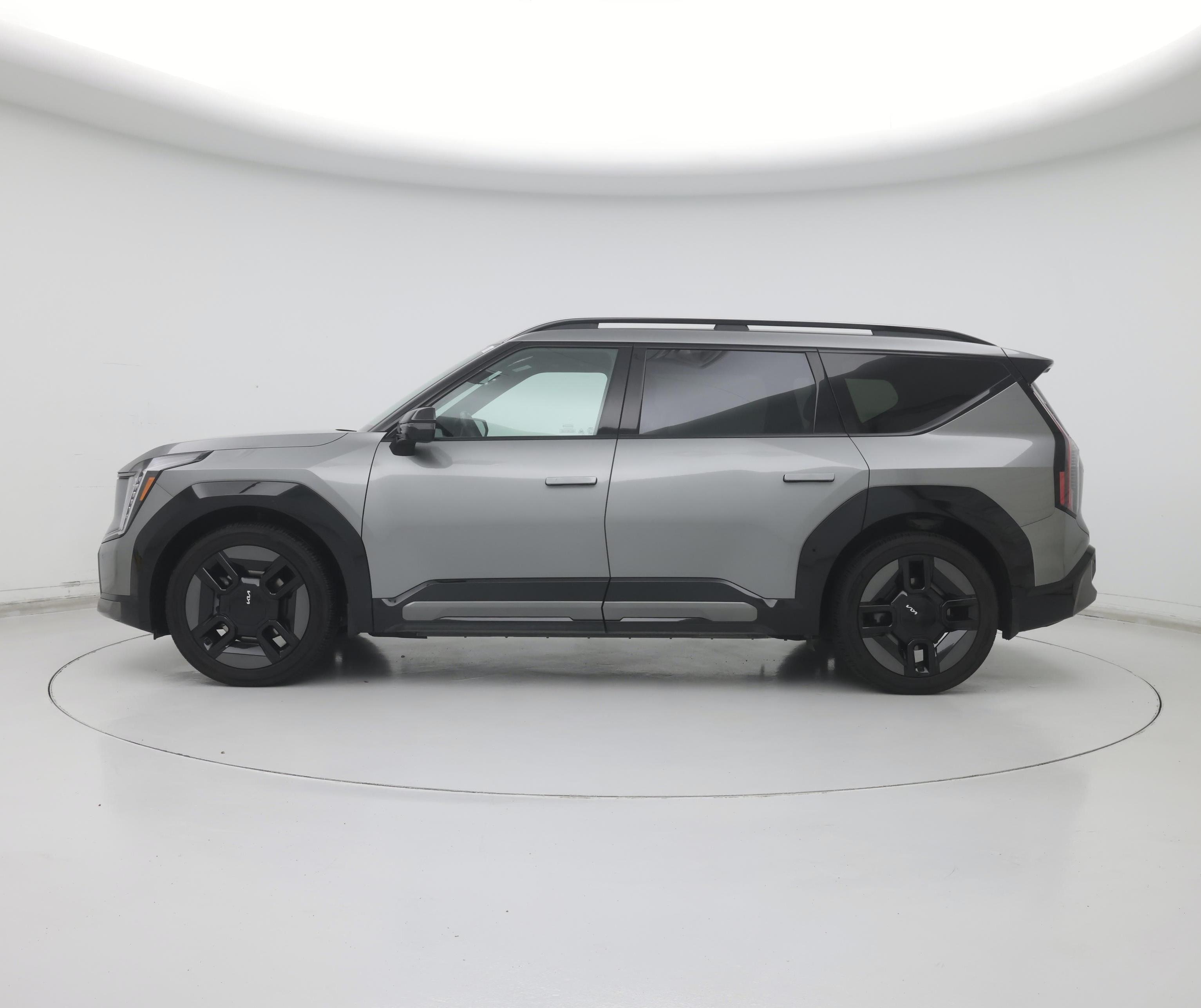 Thumbnail: 2025 Kia EV9 - 3