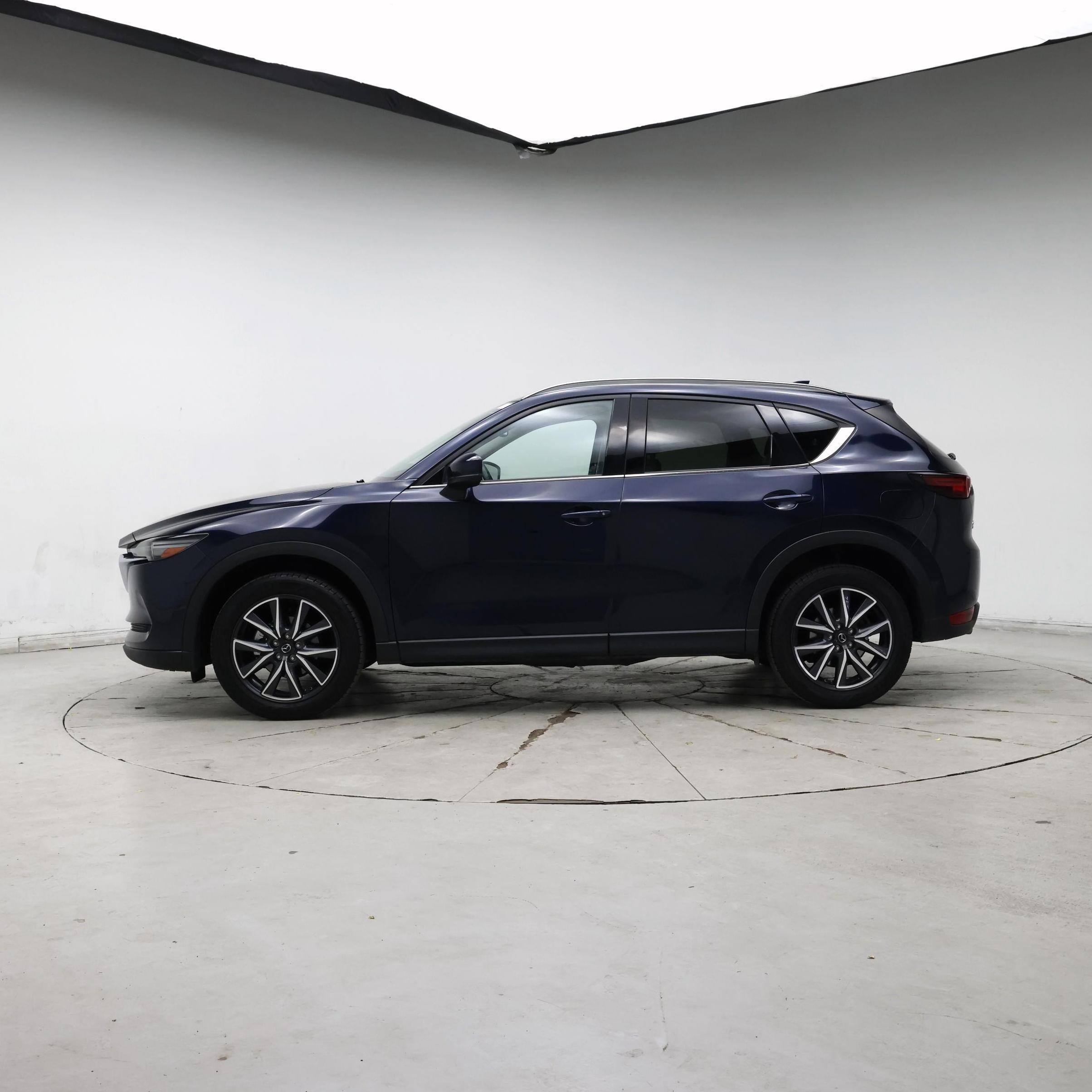 Thumbnail: 2018 Mazda CX-5 - 3