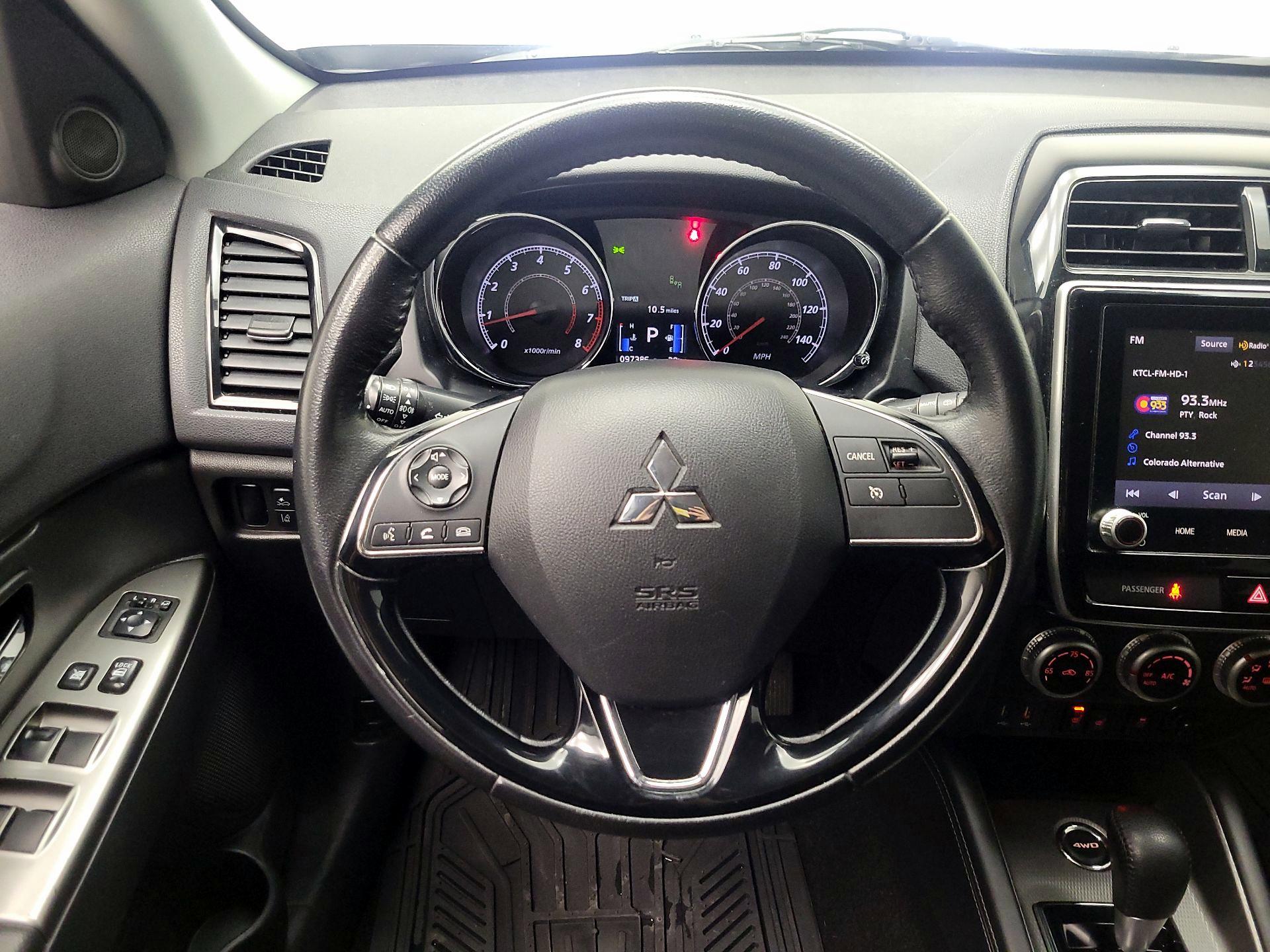 Thumbnail: 2020 Mitsubishi Outlander Sport - 10