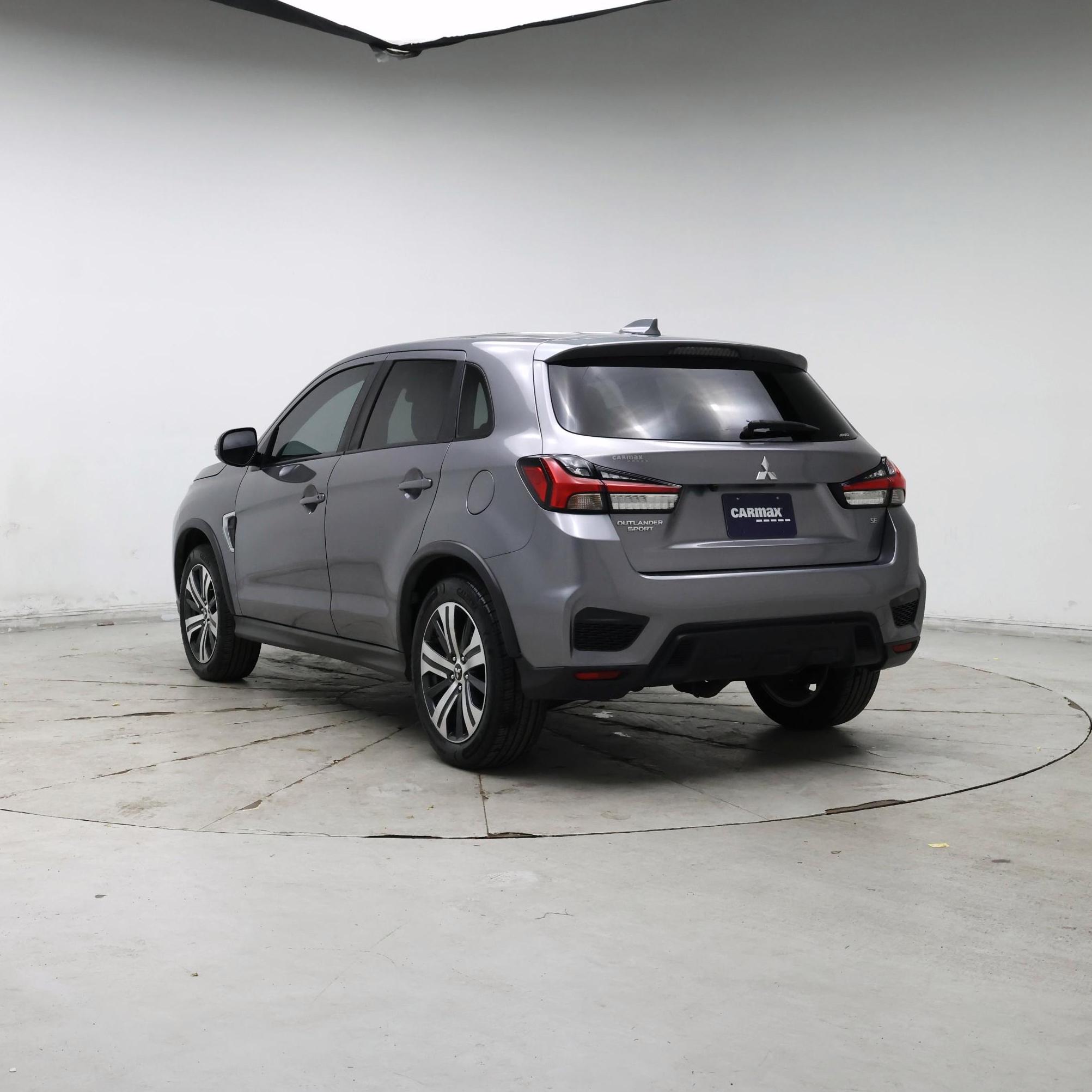 Thumbnail: 2020 Mitsubishi Outlander Sport - 2