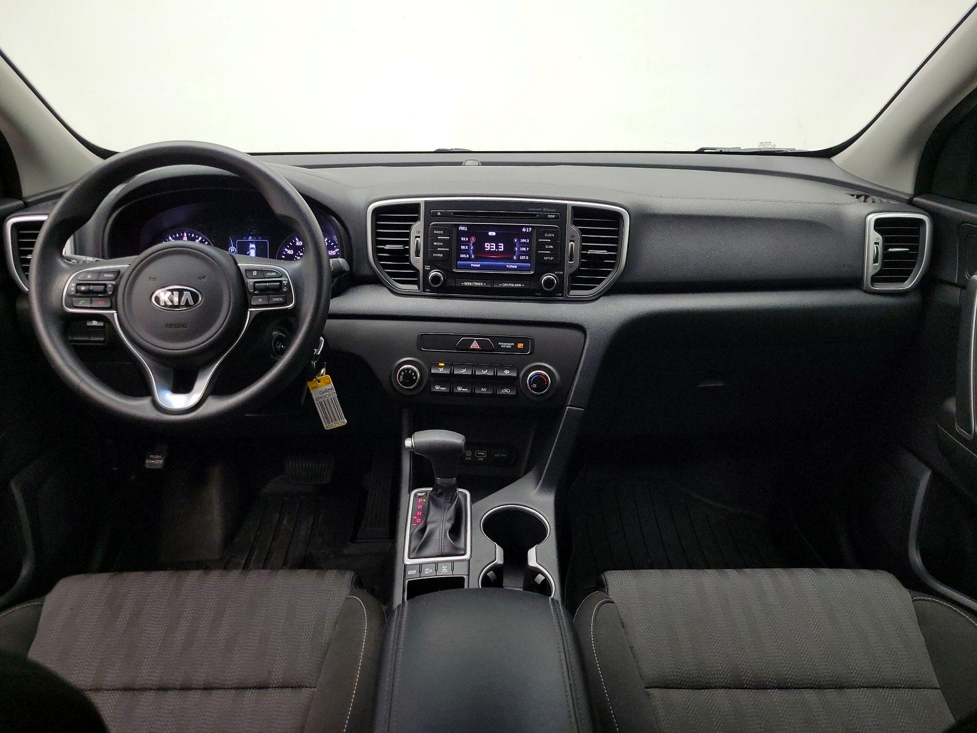 Thumbnail: 2017 Kia Sportage - 9