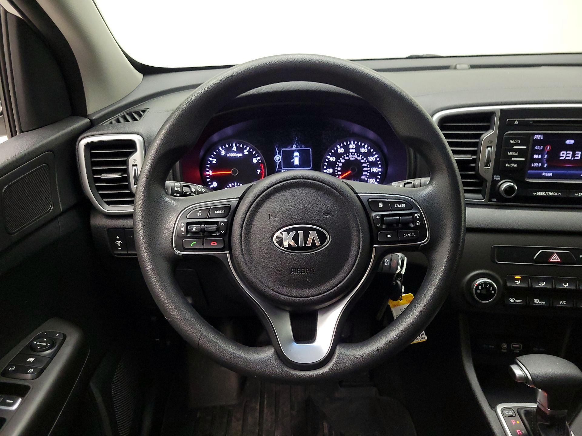 Thumbnail: 2017 Kia Sportage - 10