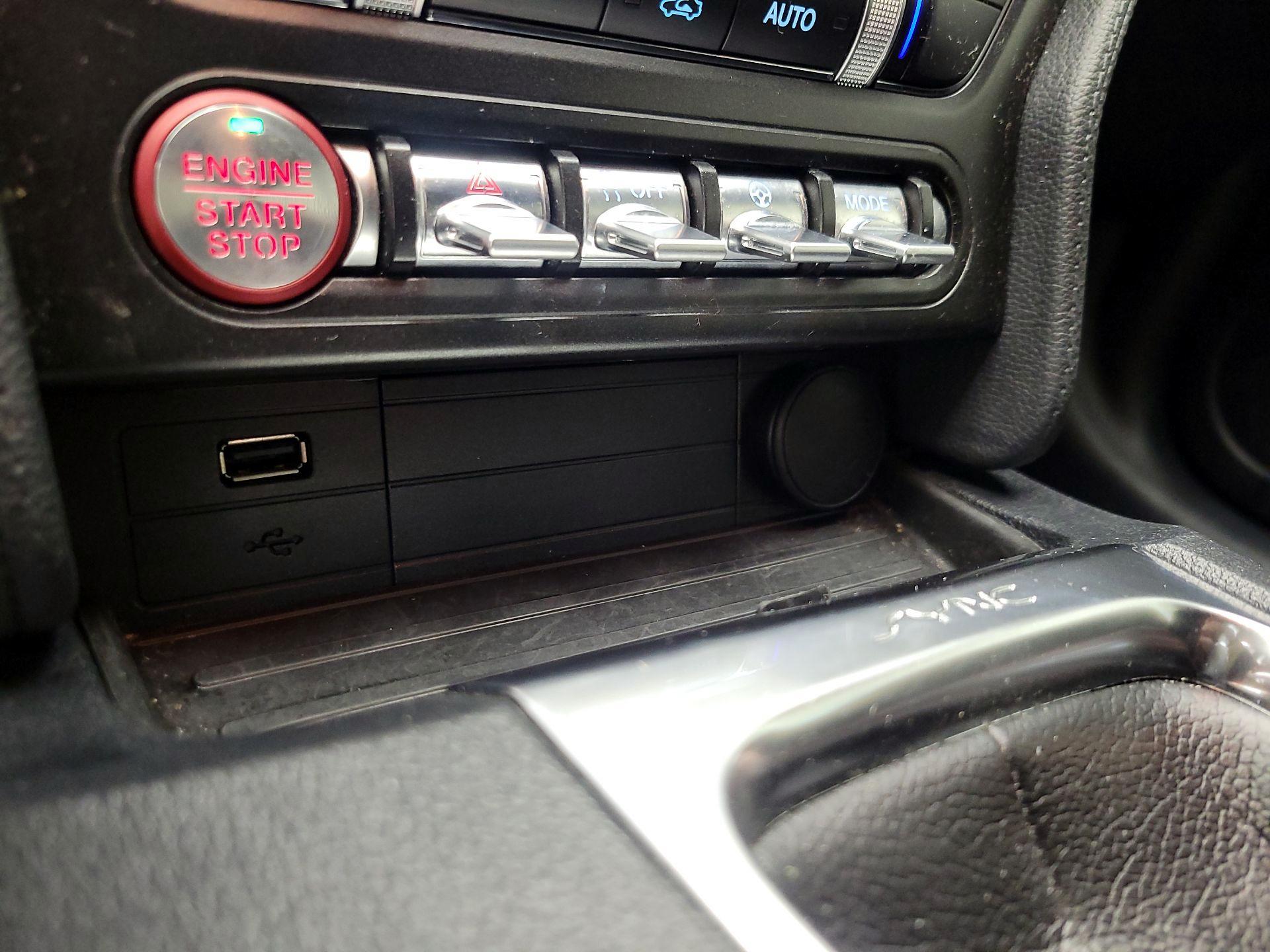 Thumbnail: 2022 Ford Mustang - 18