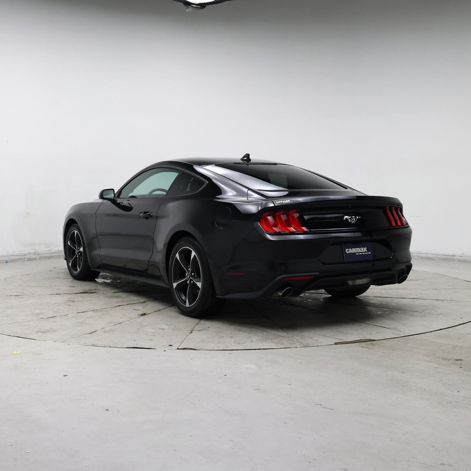 Thumbnail: 2022 Ford Mustang - 2