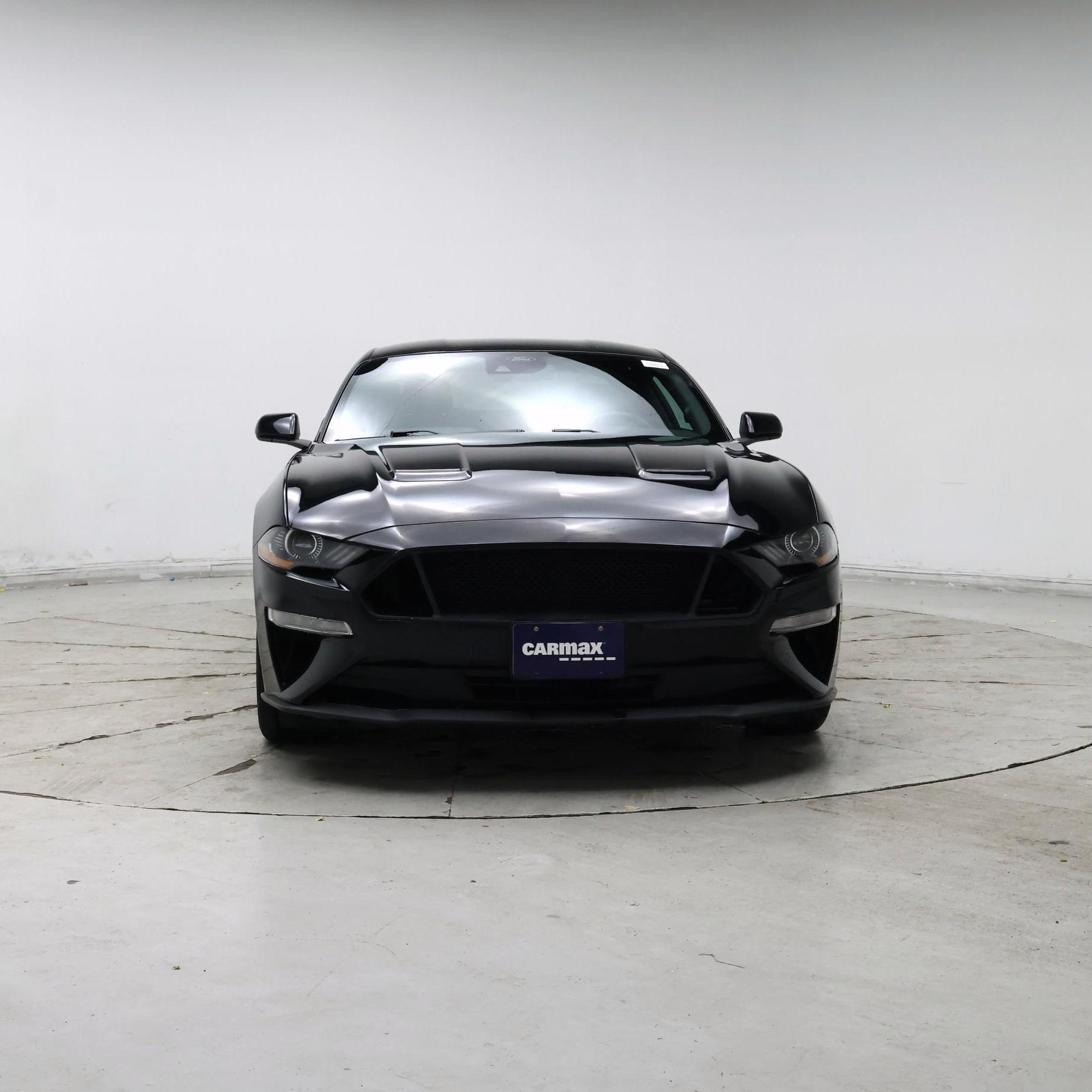 Thumbnail: 2022 Ford Mustang - 5