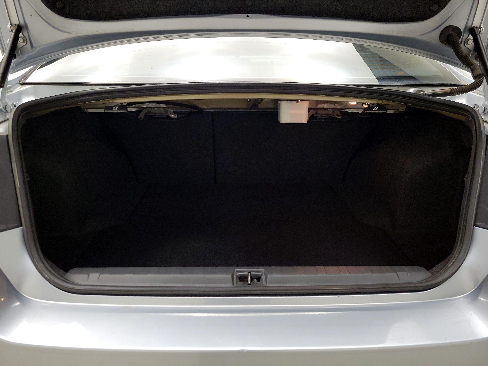 Thumbnail: 2014 Subaru Legacy - 19