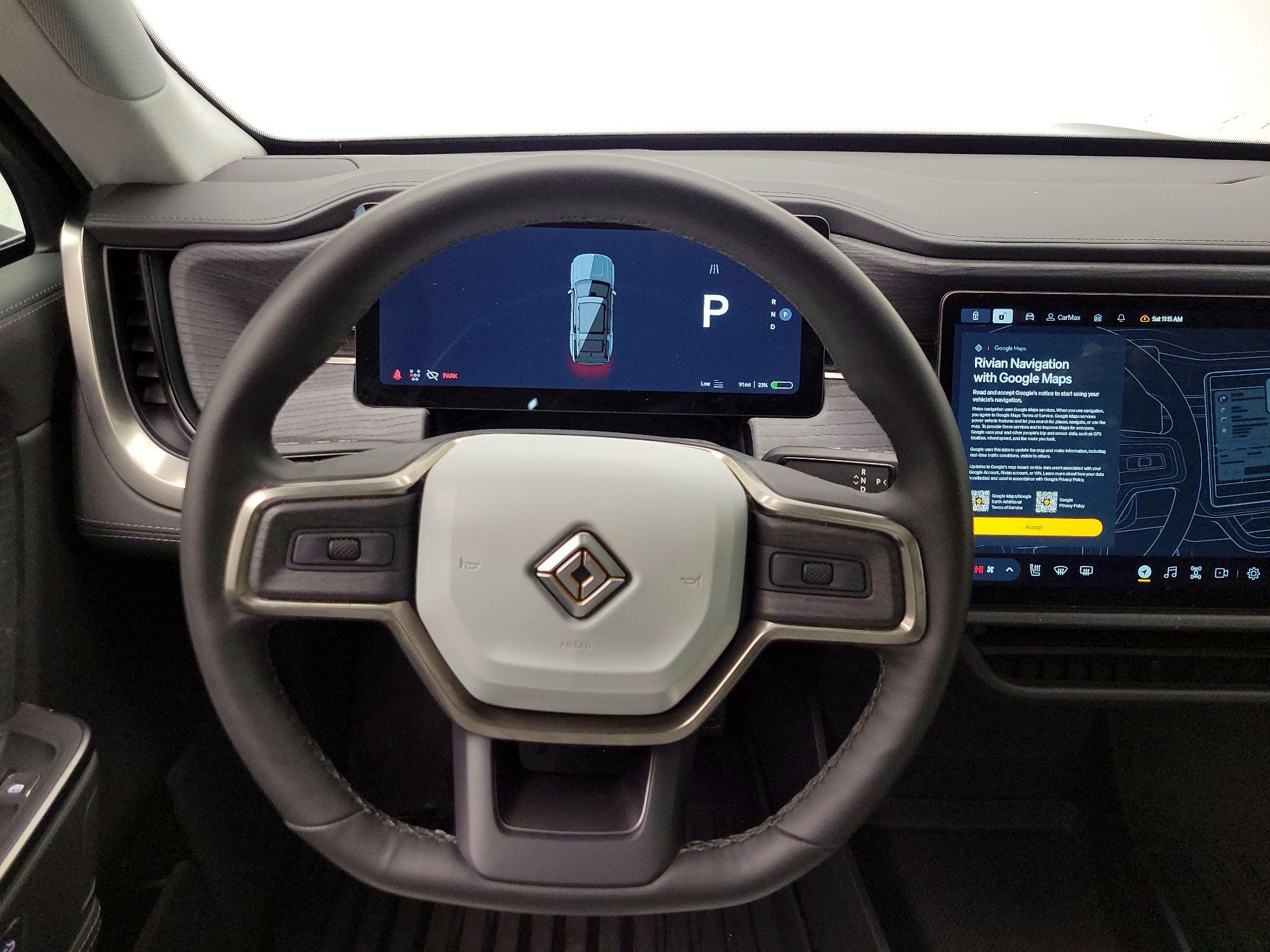 Thumbnail: 2025 Rivian R1S - 10