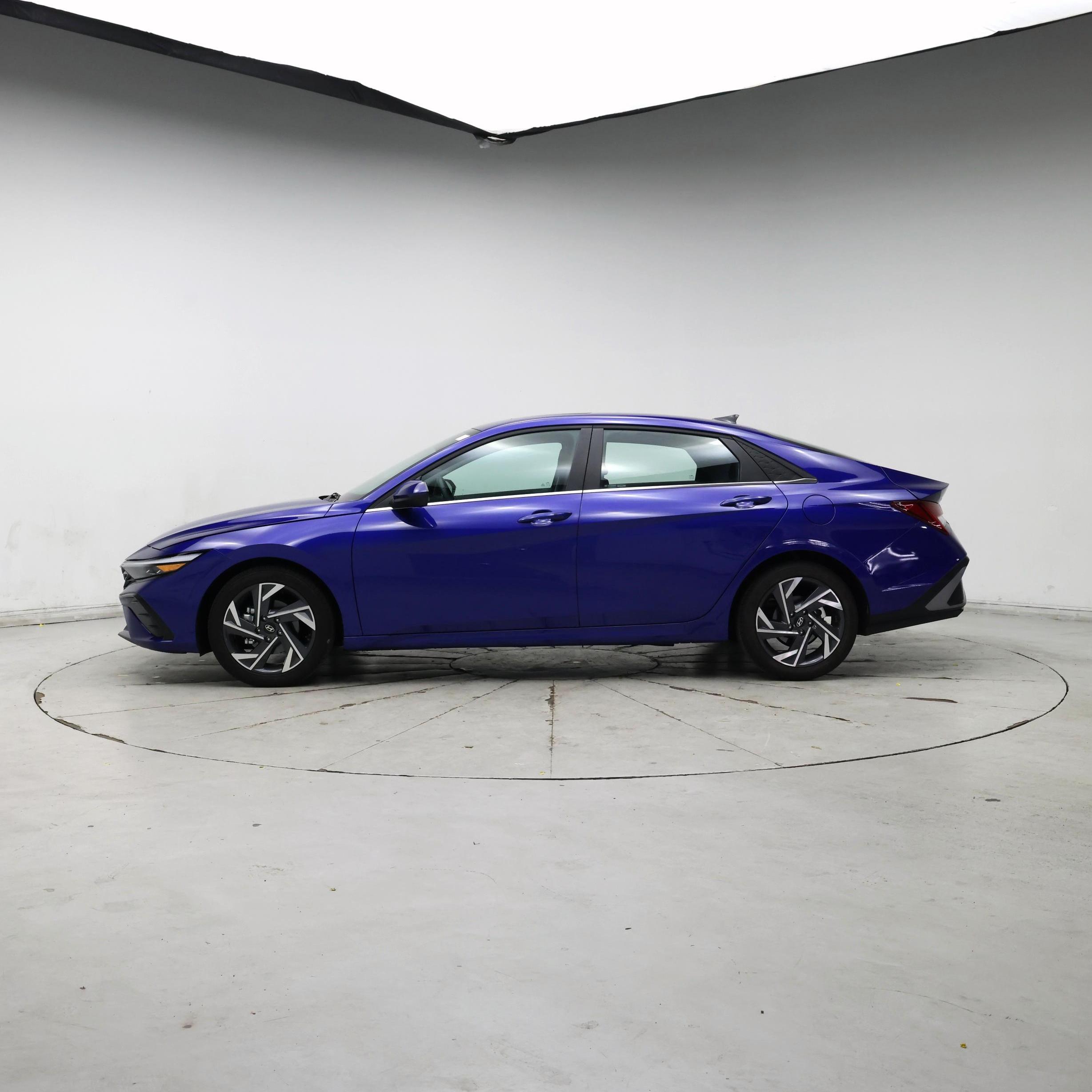 Thumbnail: 2025 Hyundai Elantra - 3