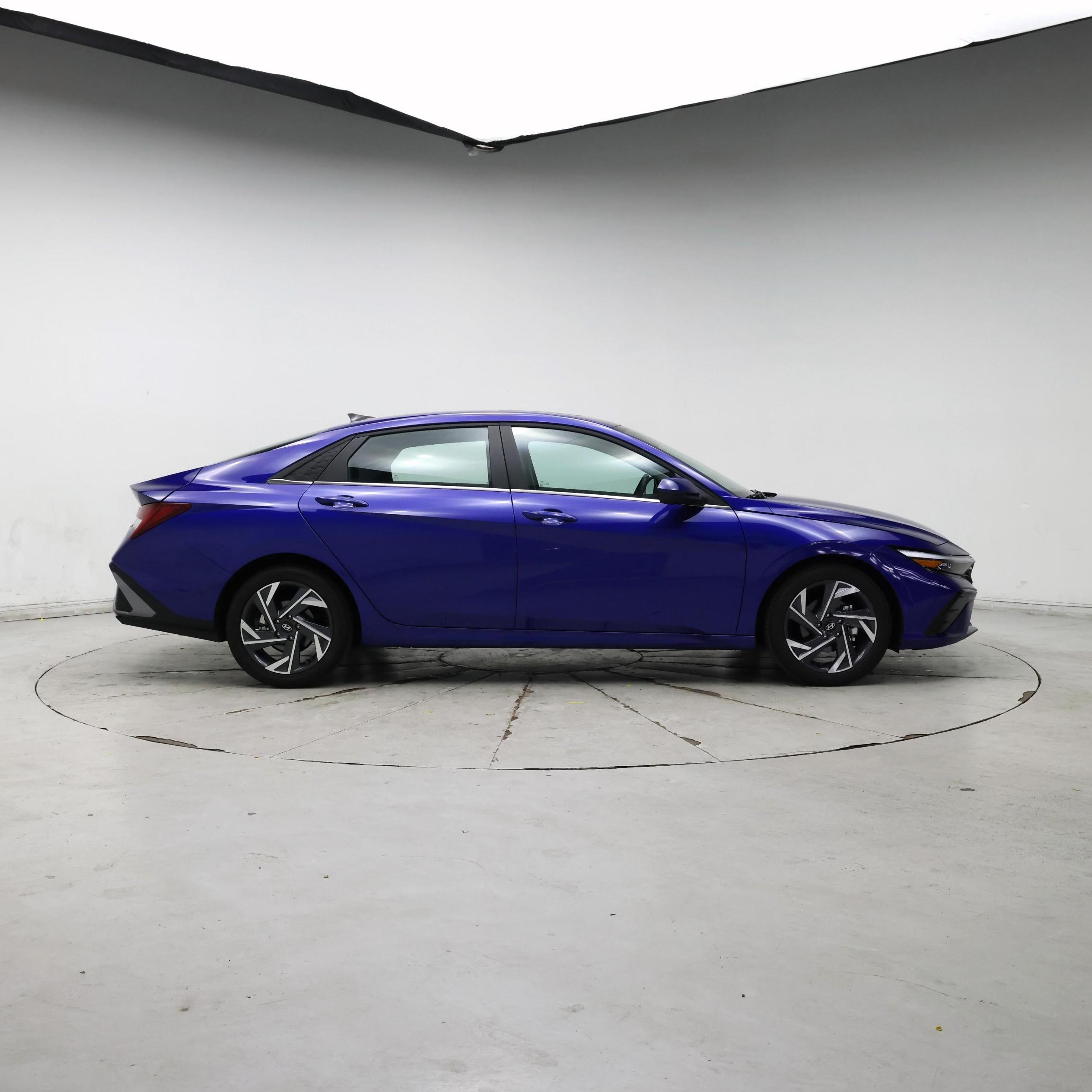 Thumbnail: 2025 Hyundai Elantra - 7