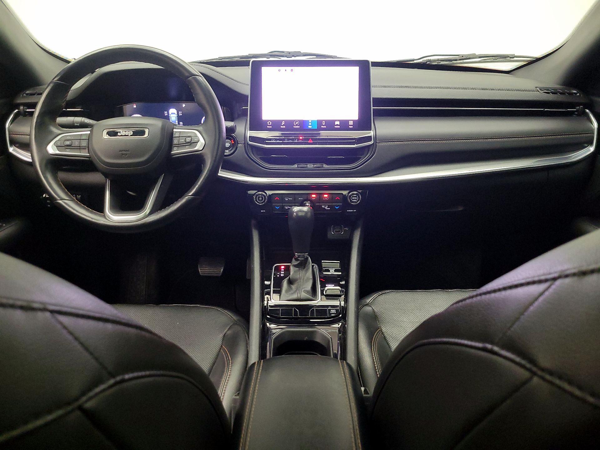 Thumbnail: 2022 Jeep Compass - 9