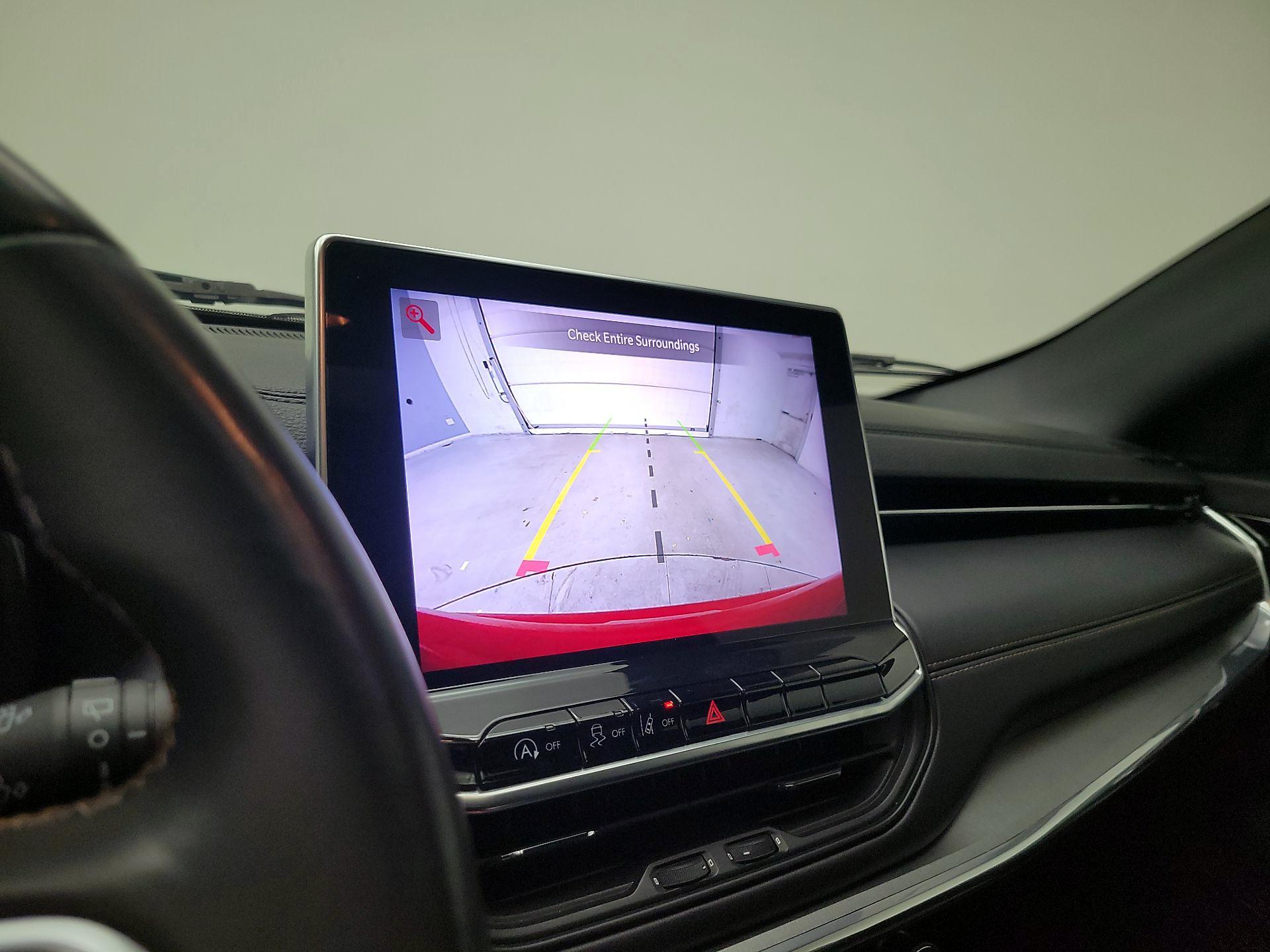 Thumbnail: 2022 Jeep Compass - 15