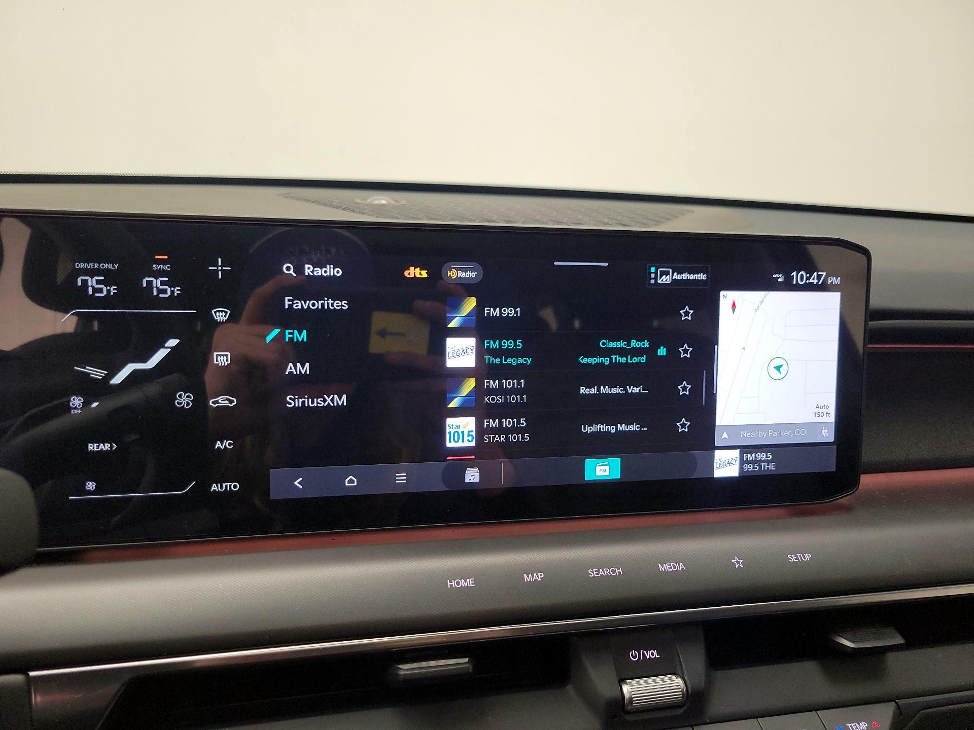 Thumbnail: 2025 Kia EV9 - 16