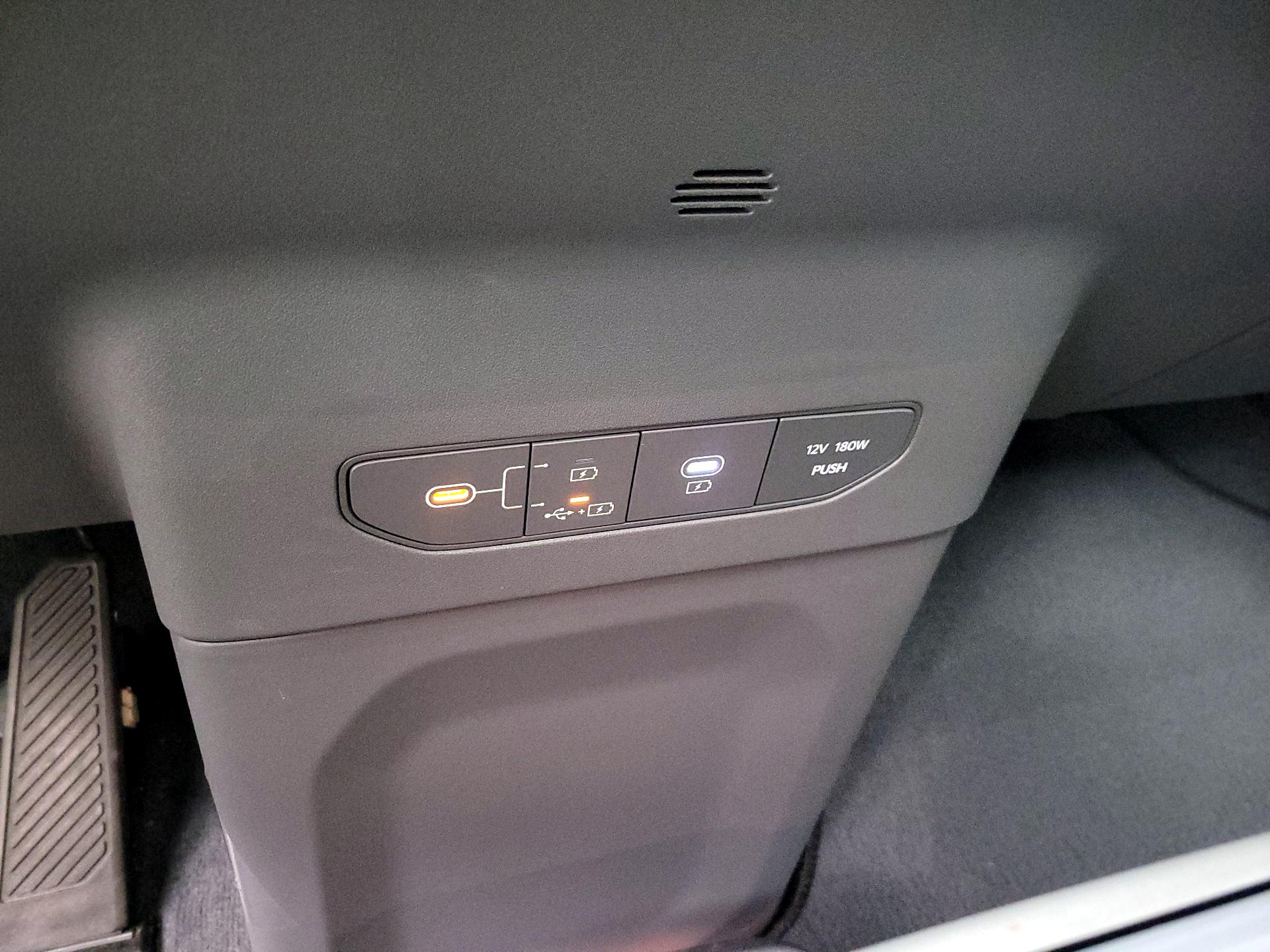 Thumbnail: 2025 Kia EV9 - 19