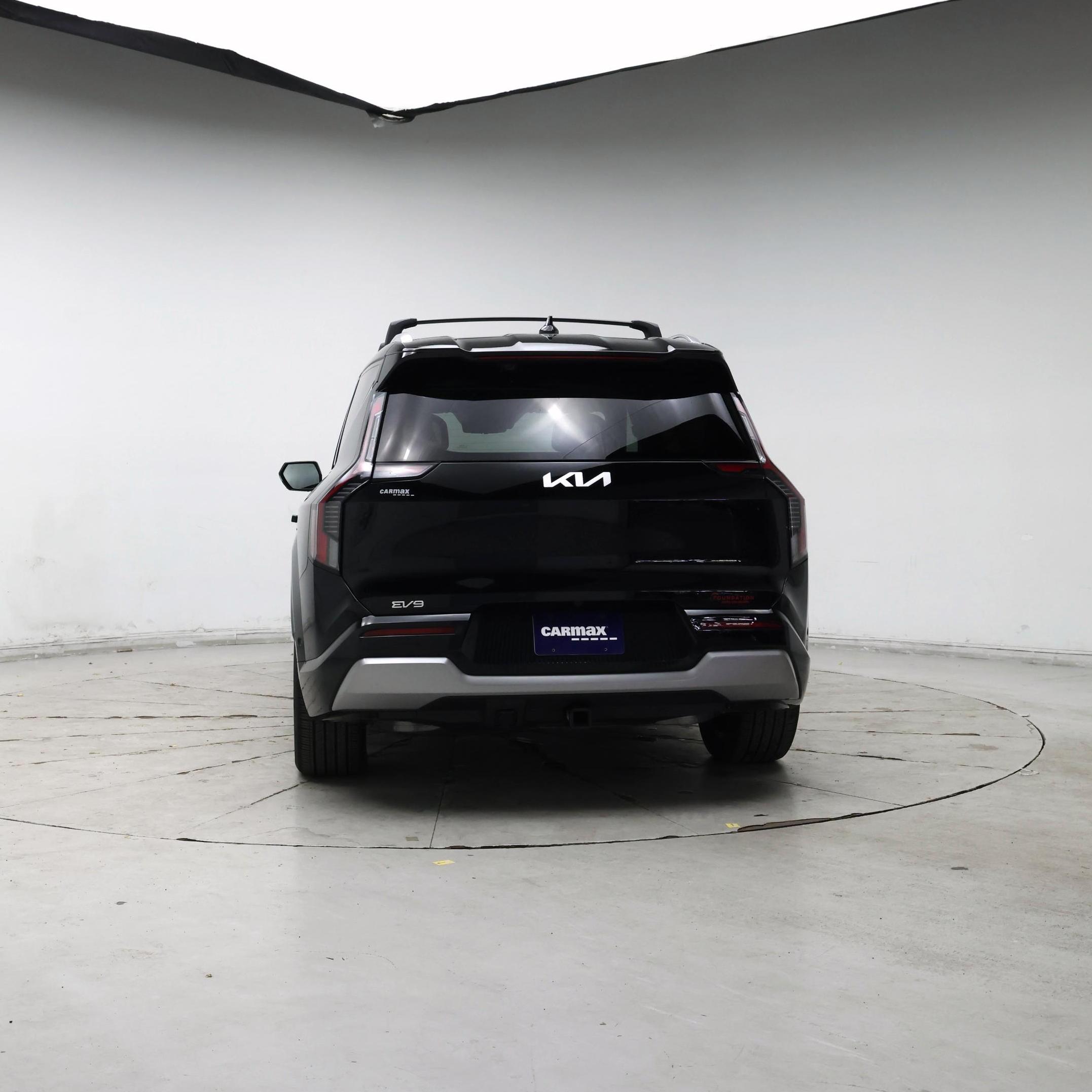 Thumbnail: 2025 Kia EV9 - 6