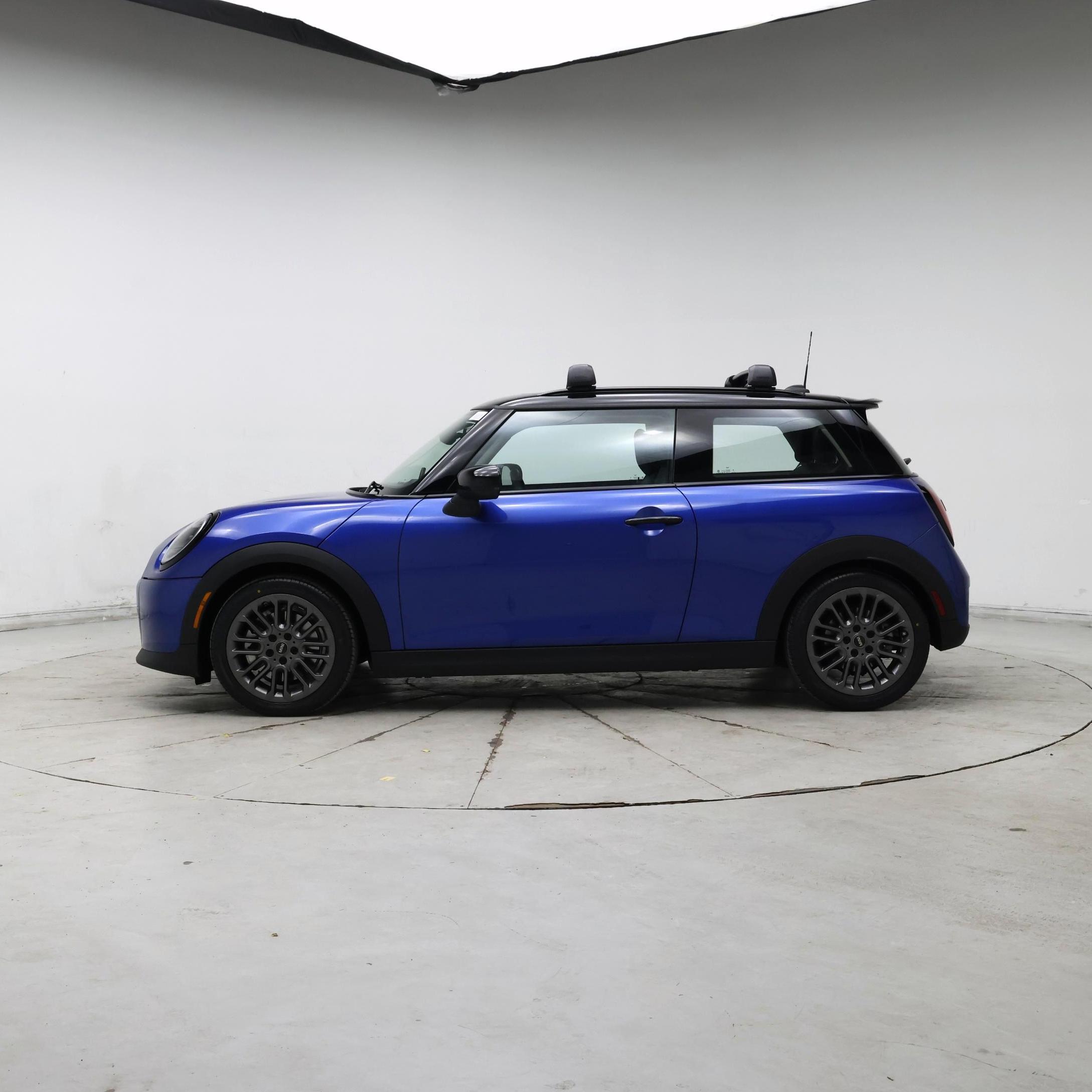 Thumbnail: 2025 MINI Cooper Hardtop - 3