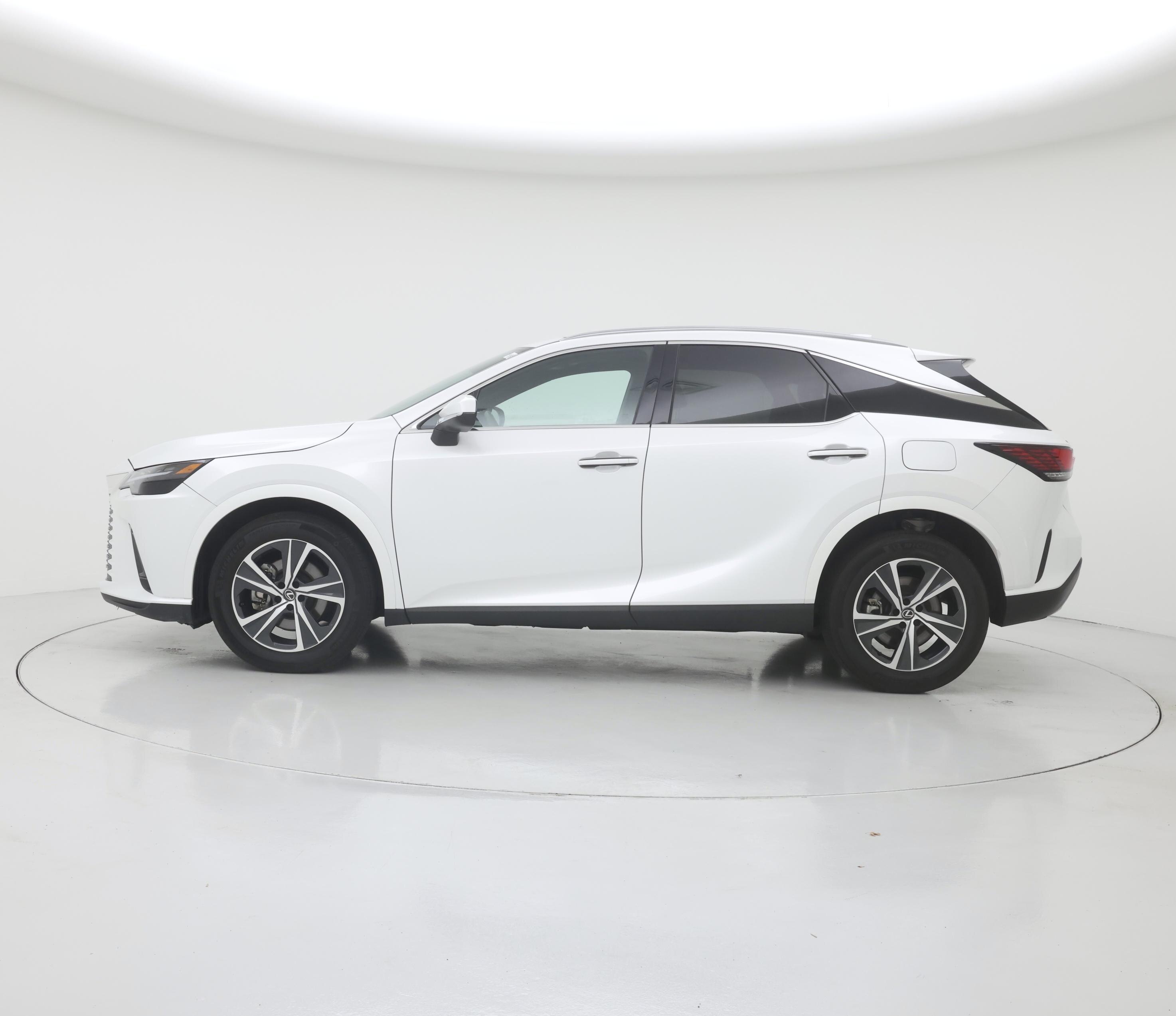 Thumbnail: 2023 Lexus RX - 3