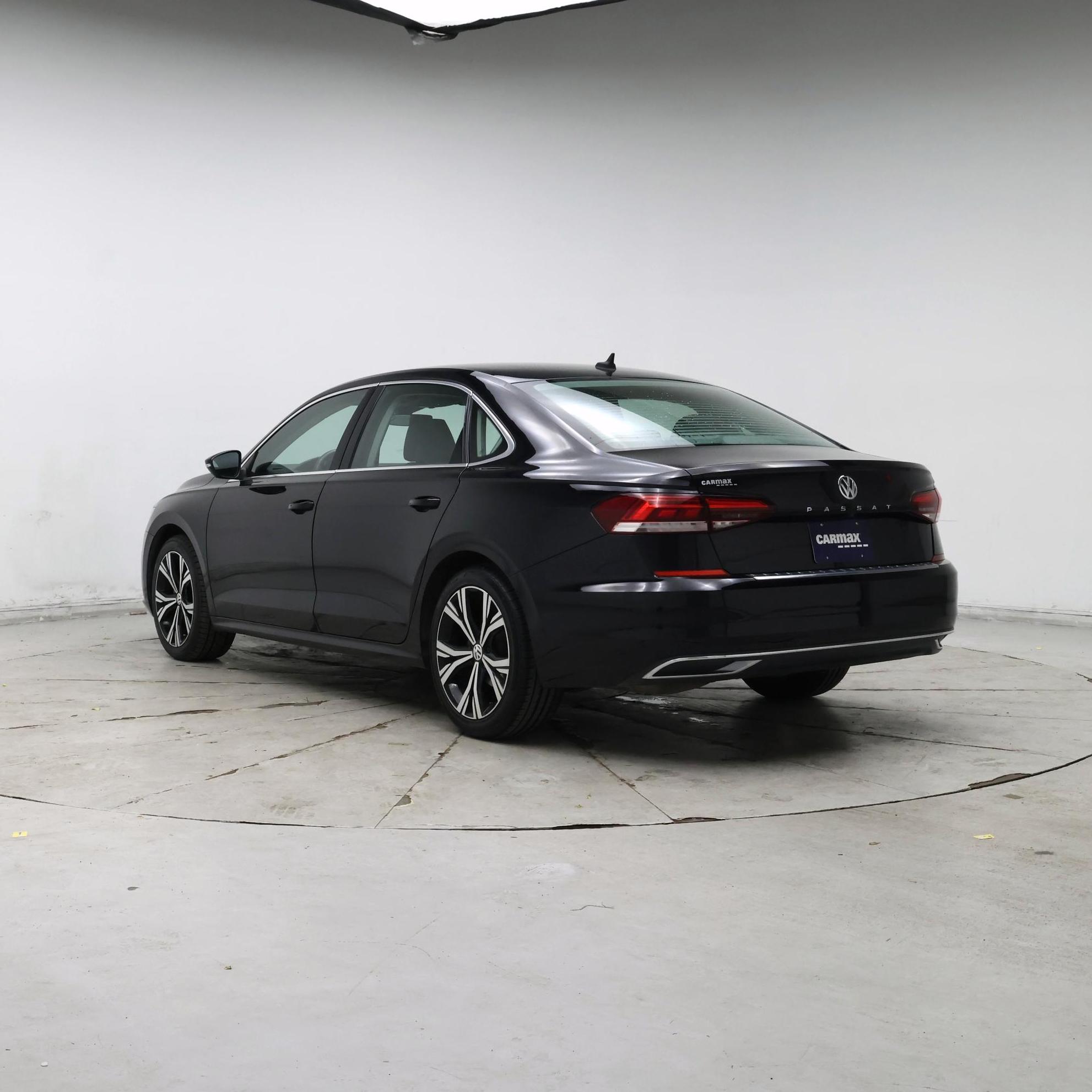 Thumbnail: 2021 Volkswagen Passat - 2