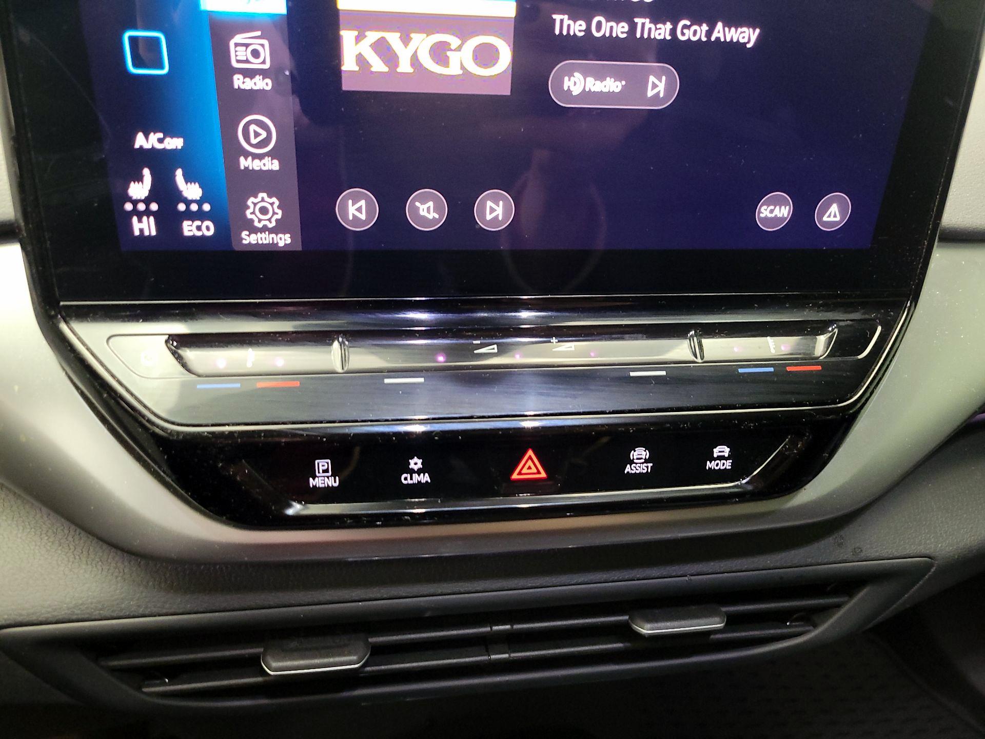 Thumbnail: 2022 Volkswagen ID.4 - 16