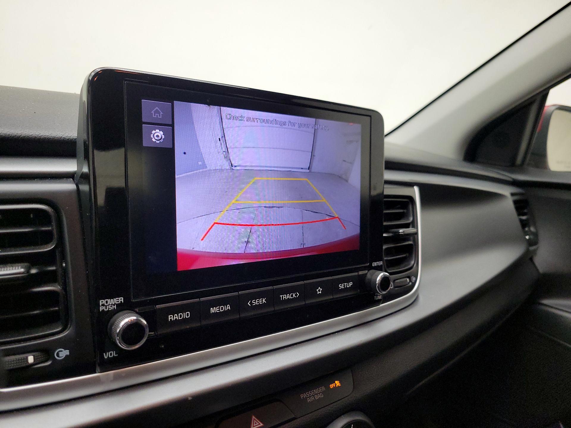 Thumbnail: 2022 Kia Rio - 14