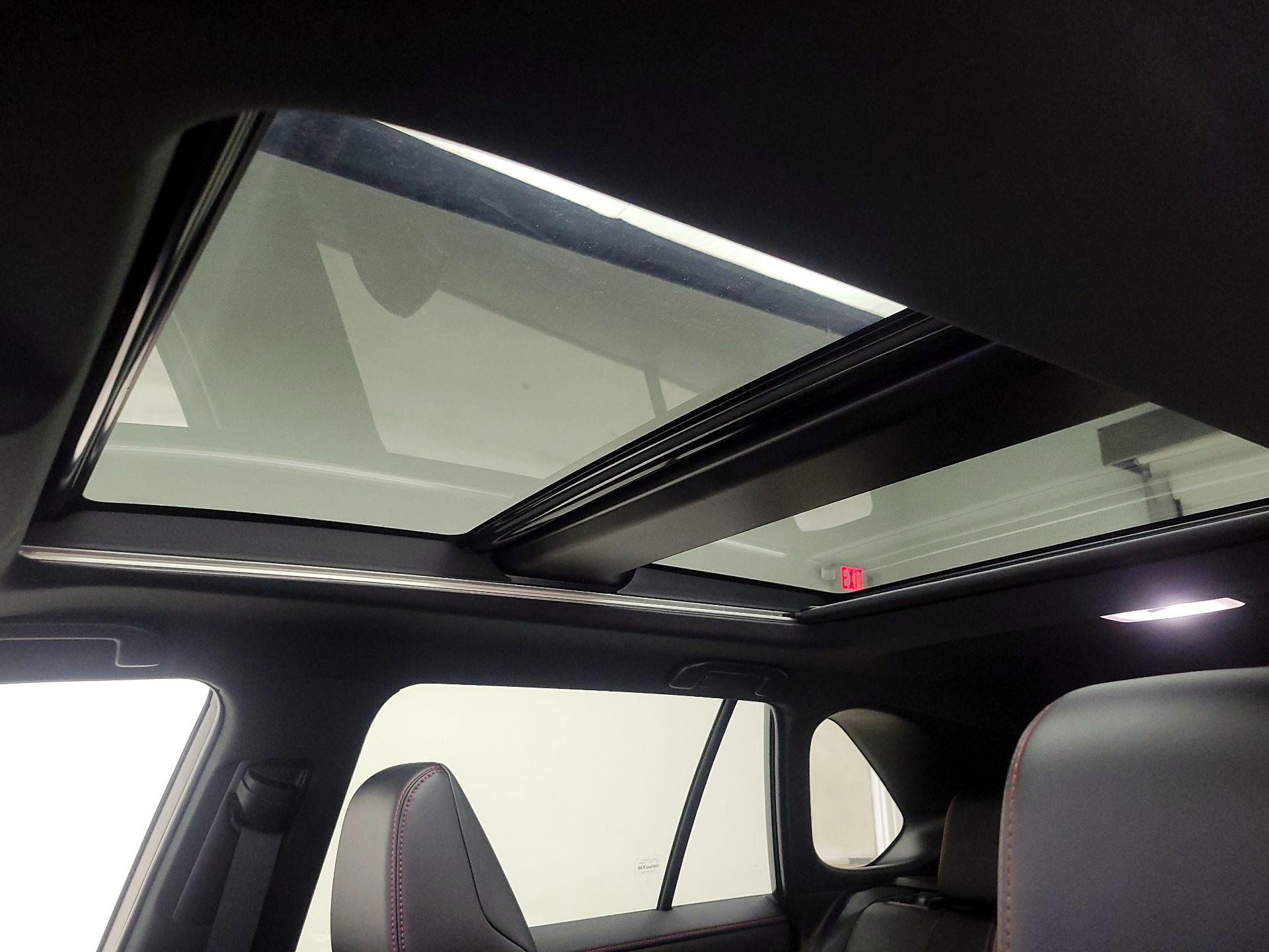 Thumbnail: 2024 Toyota RAV4 - 20