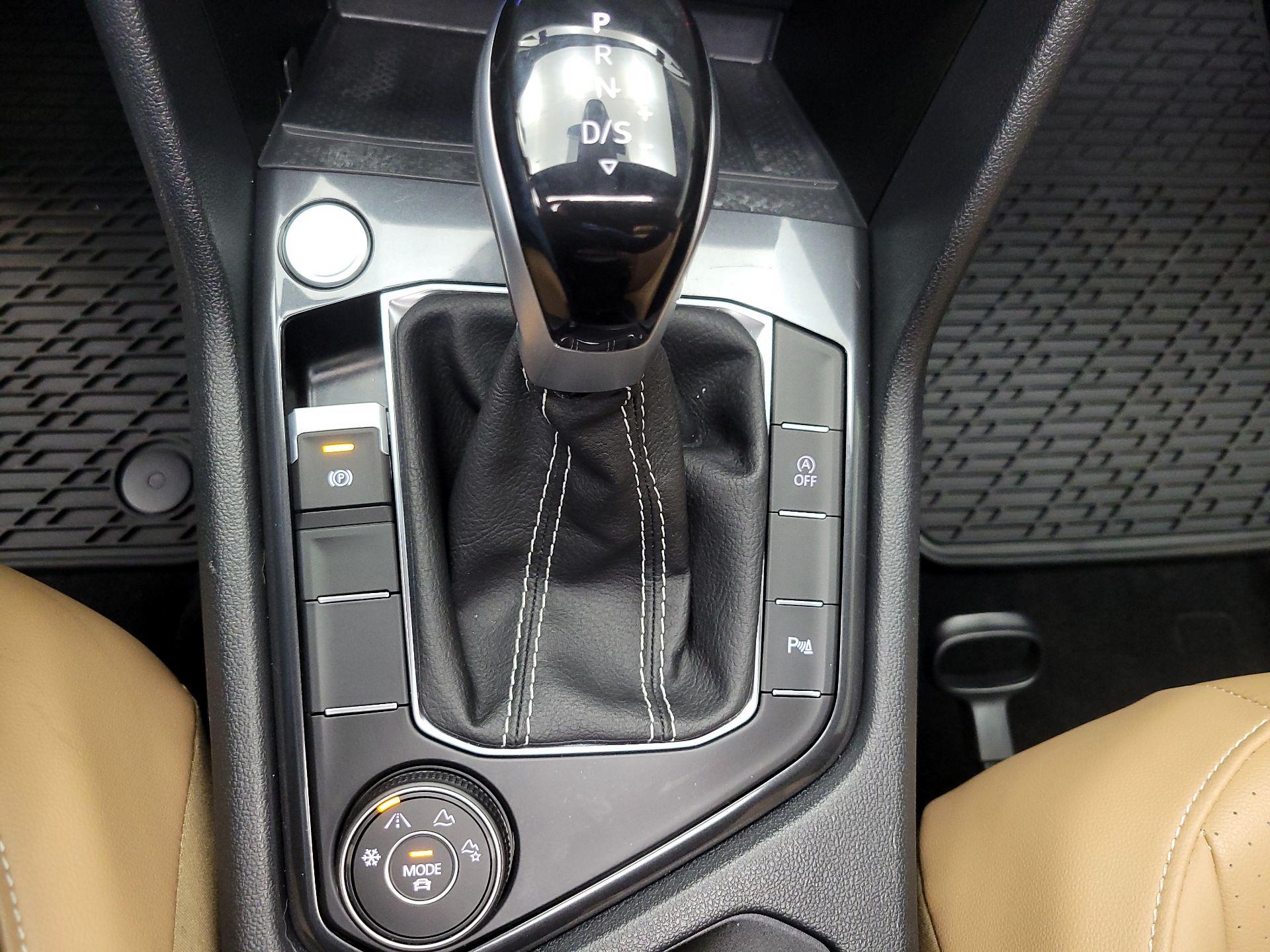 Thumbnail: 2024 Volkswagen Tiguan - 17