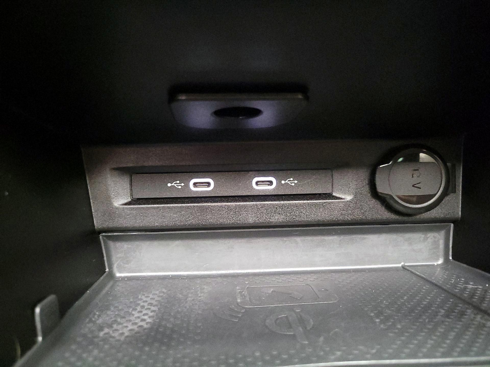 Thumbnail: 2024 Volkswagen Tiguan - 18