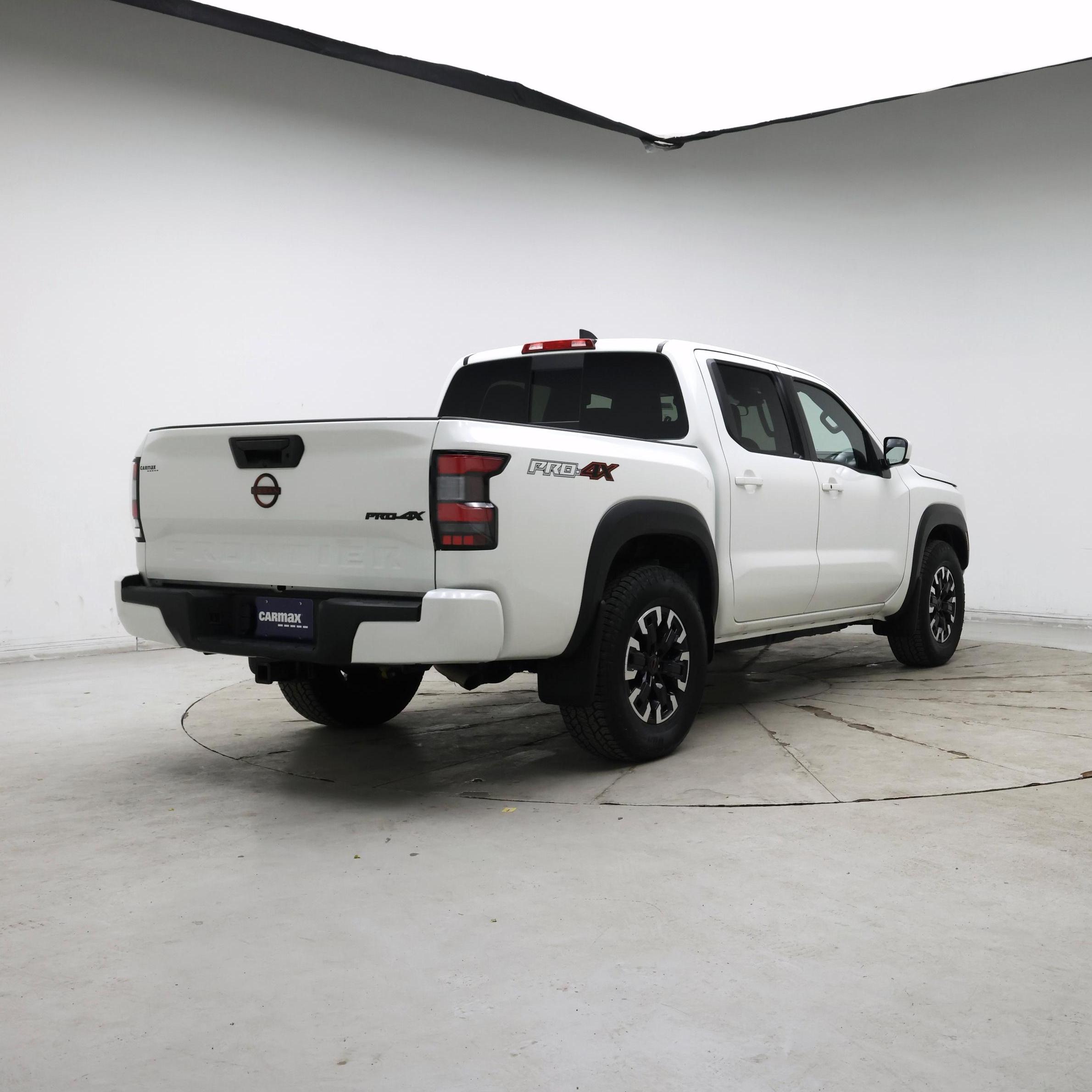 Thumbnail: 2024 Nissan Frontier - 8