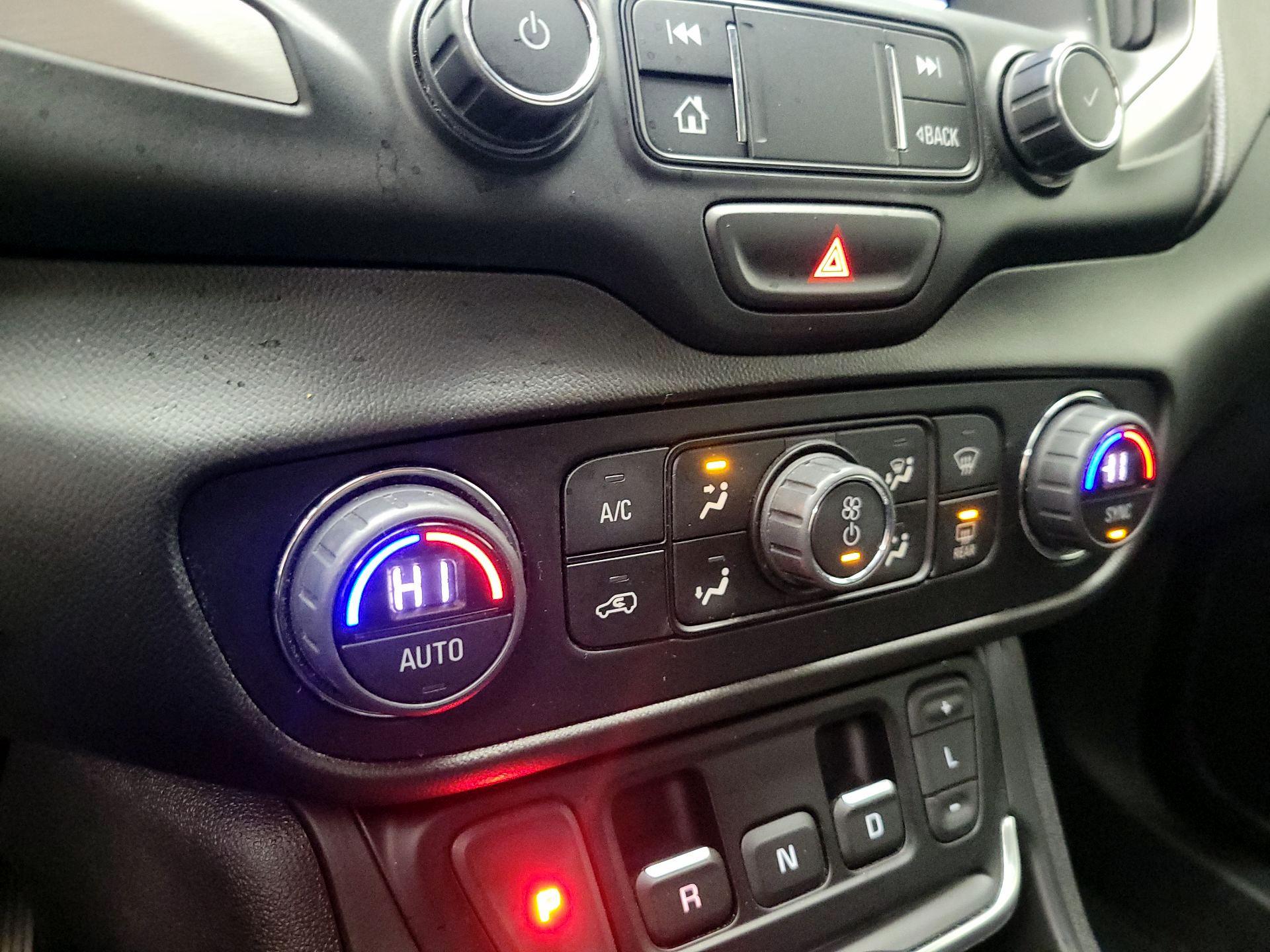 Thumbnail: 2021 GMC Terrain - 16