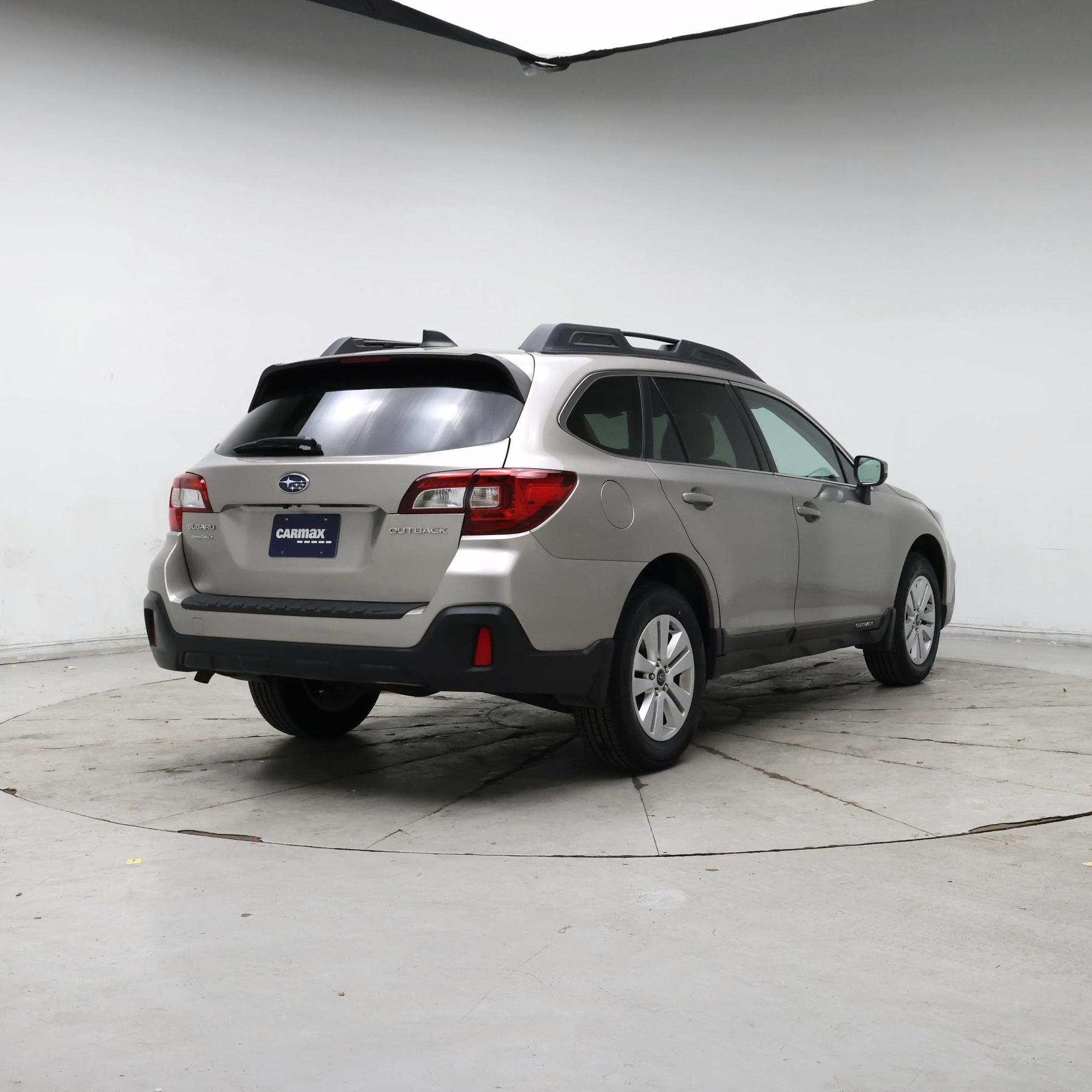 Thumbnail: 2018 Subaru Outback - 8