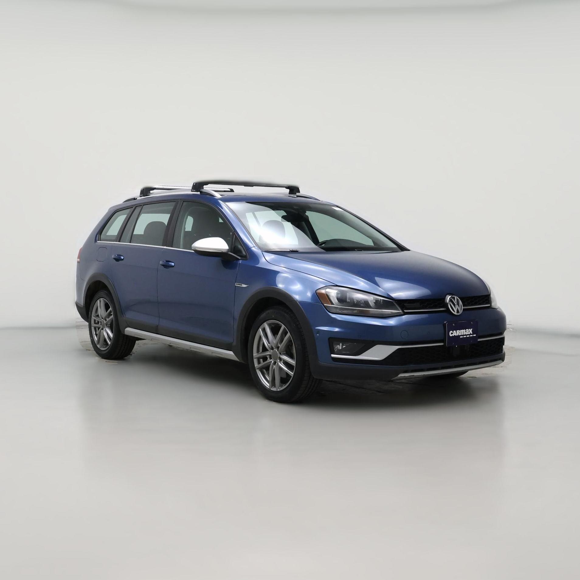 Thumbnail: 2017 Volkswagen Golf - 1