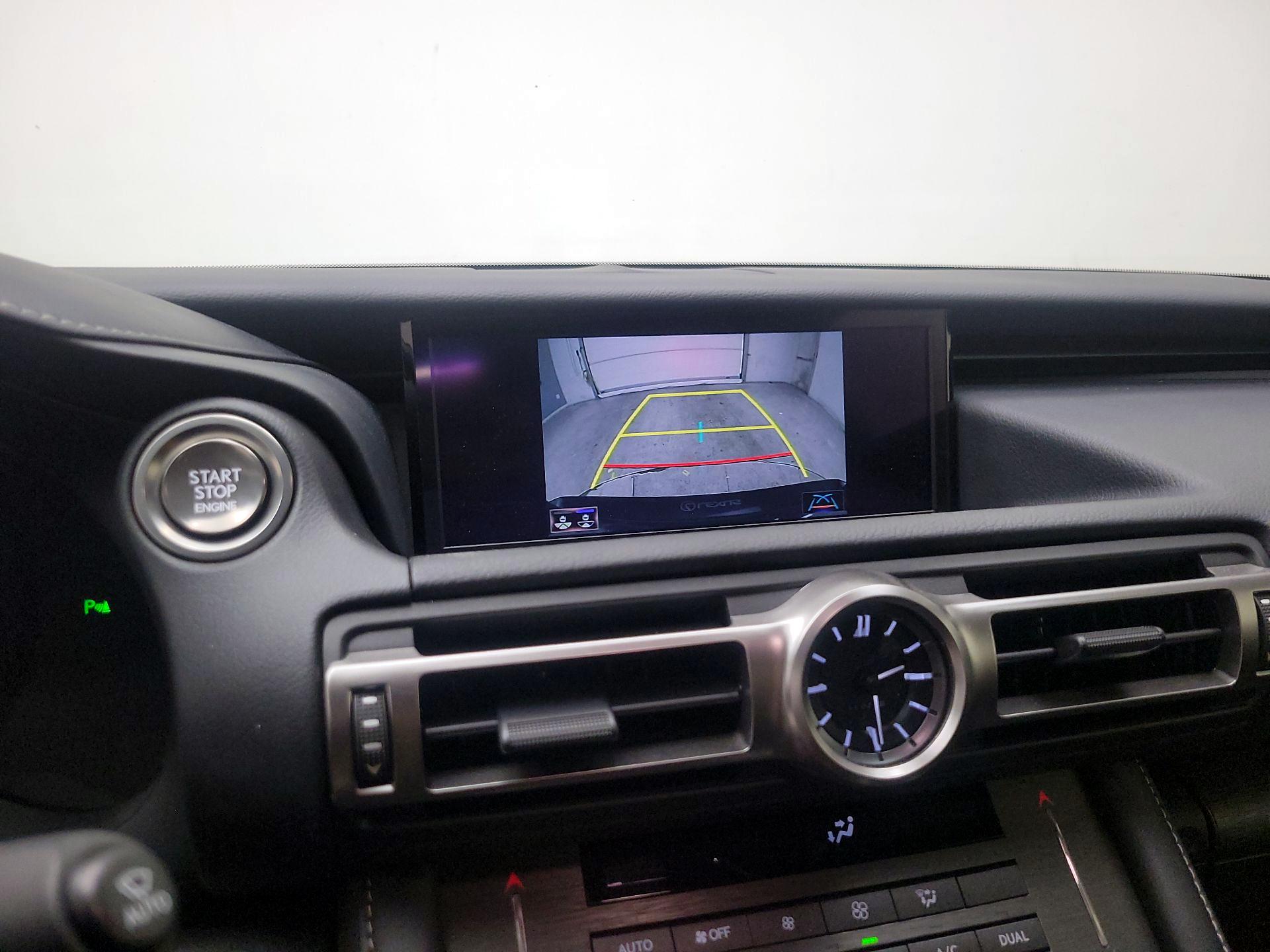 Thumbnail: 2021 Lexus RC - 15