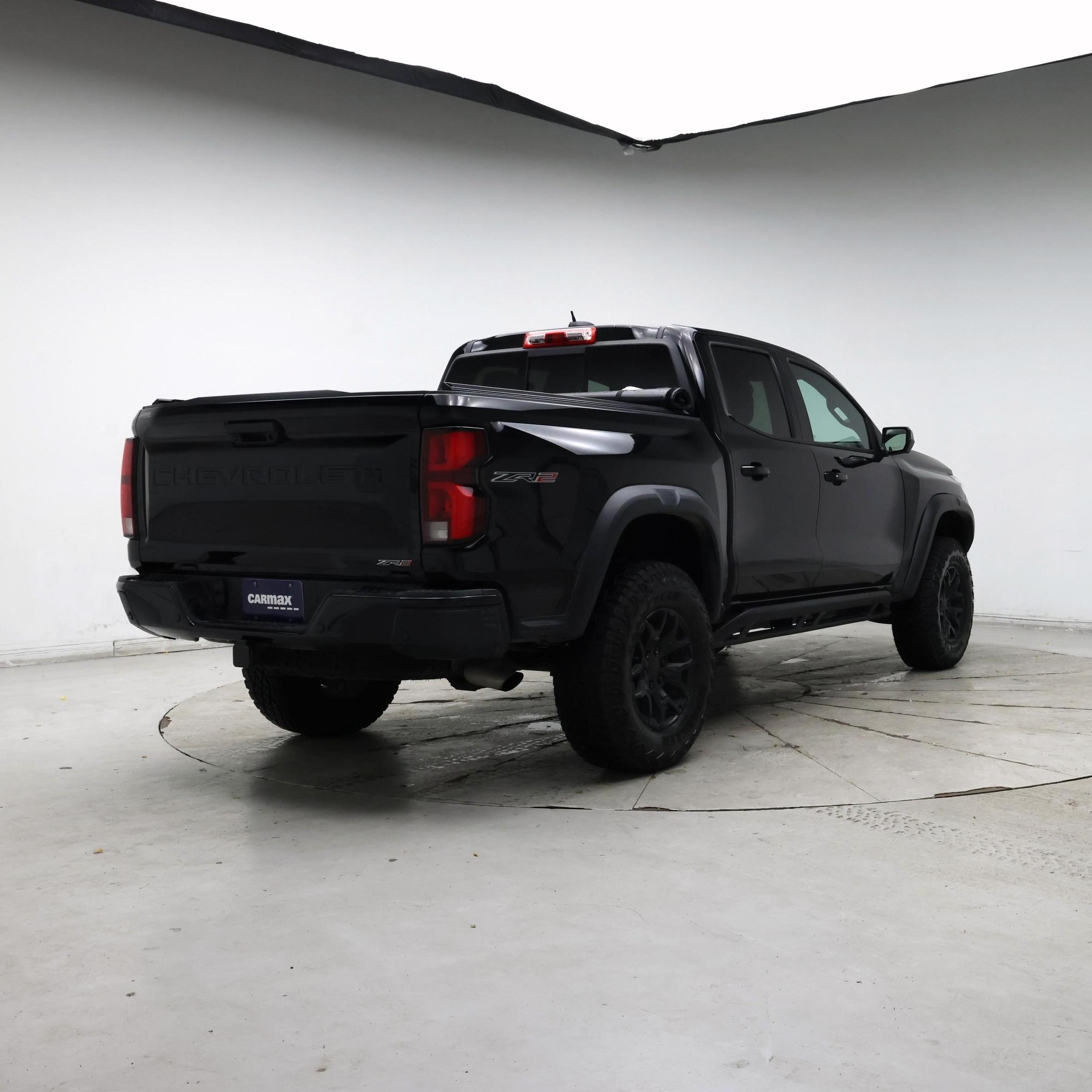 Thumbnail: 2024 Chevrolet Colorado - 8