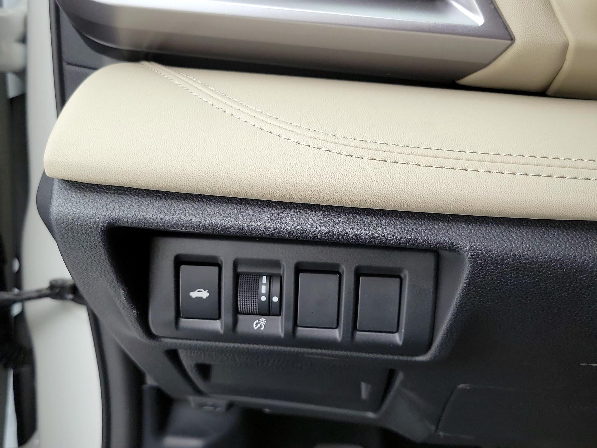 Thumbnail: 2025 Subaru Legacy - 13