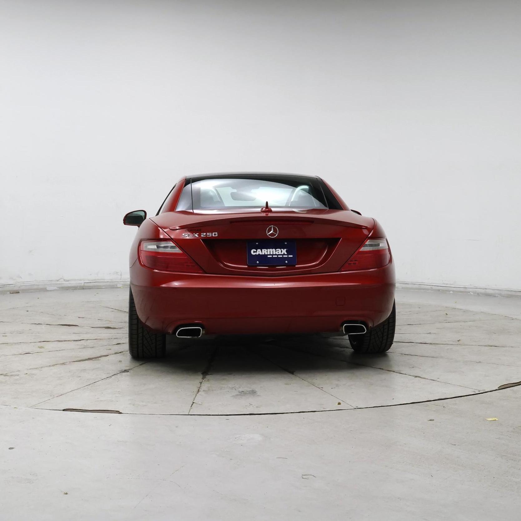 Thumbnail: 2015 Mercedes-Benz SLK - 6