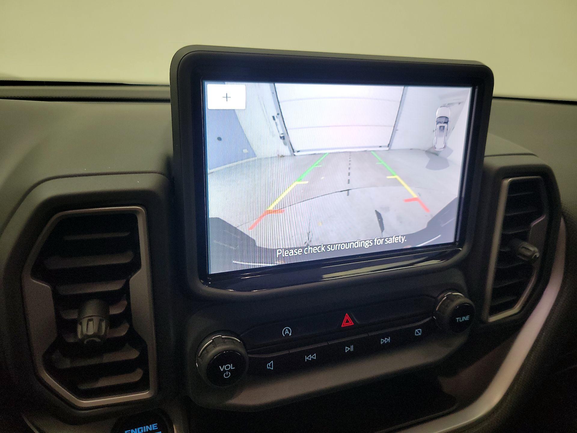 Thumbnail: 2021 Ford Bronco Sport - 14