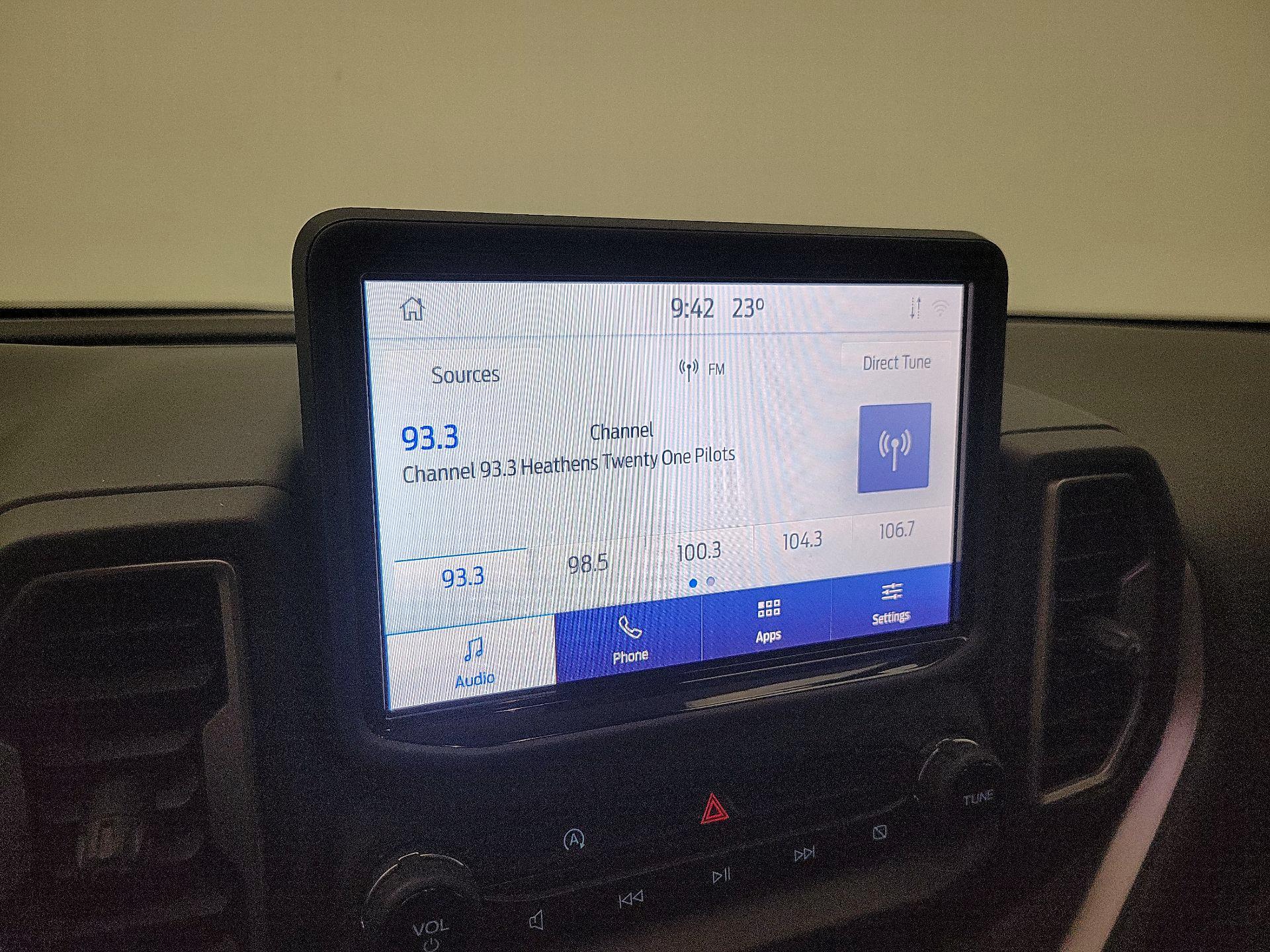 Thumbnail: 2021 Ford Bronco Sport - 15