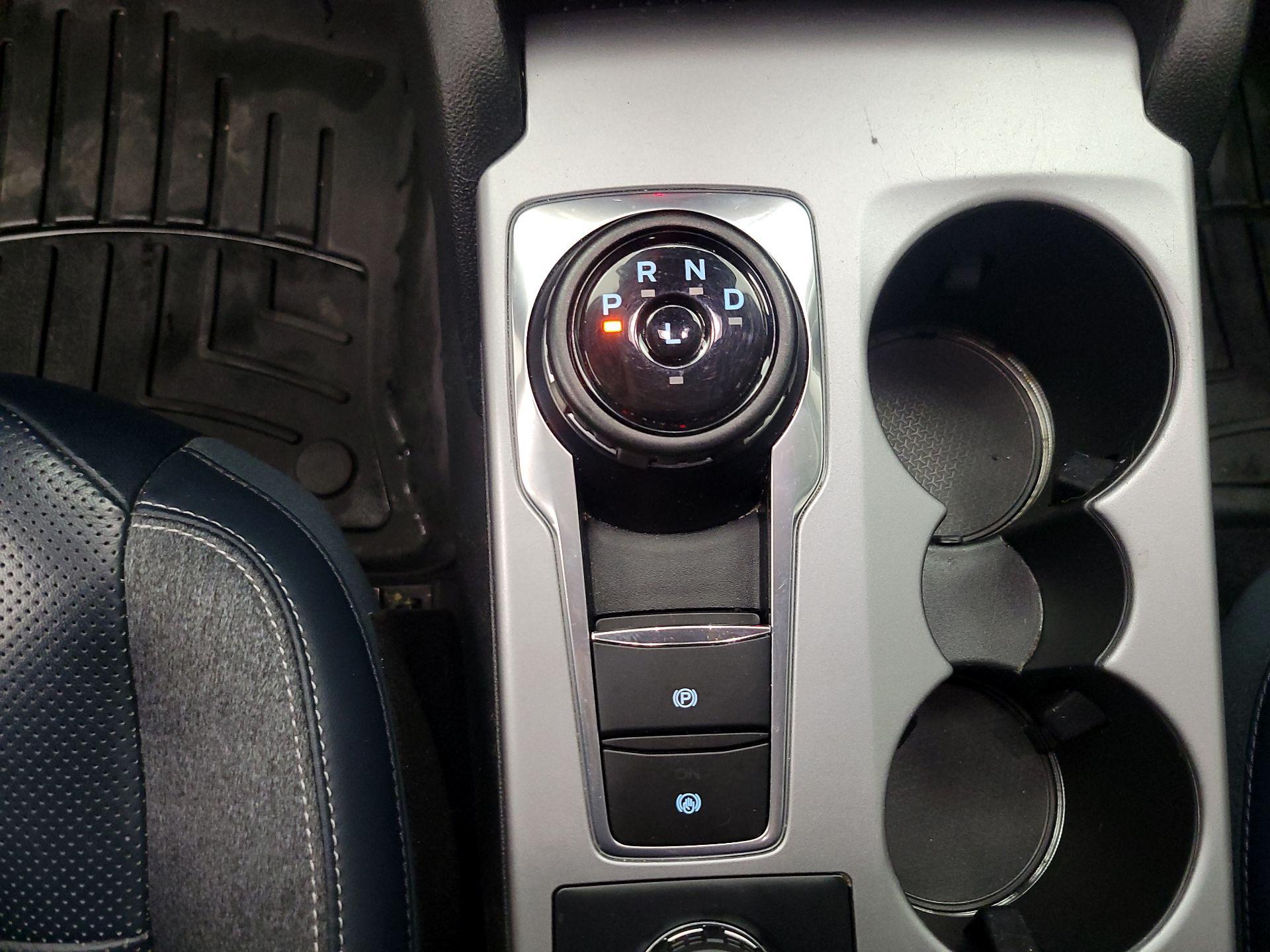 Thumbnail: 2021 Ford Bronco Sport - 17