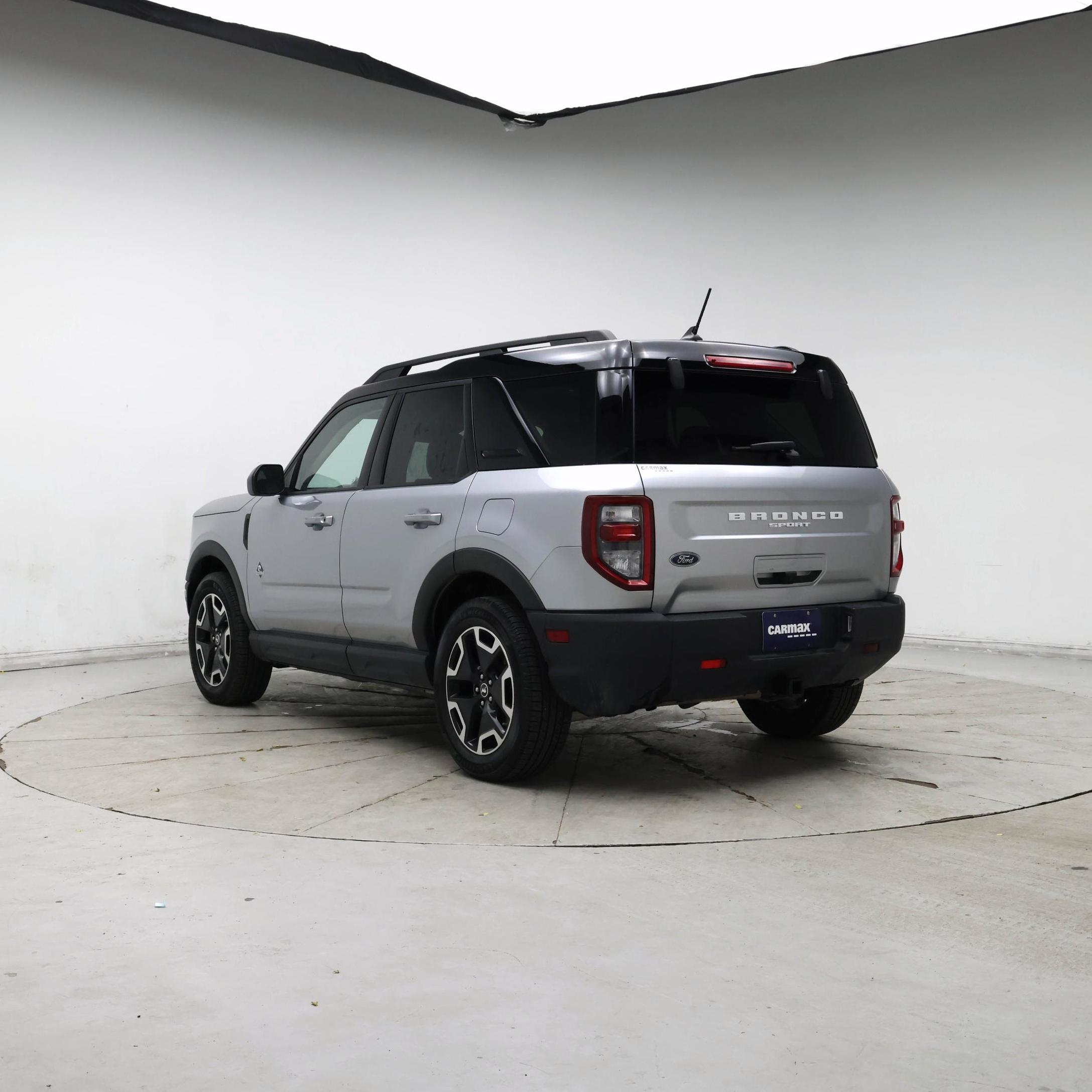 Thumbnail: 2021 Ford Bronco Sport - 2