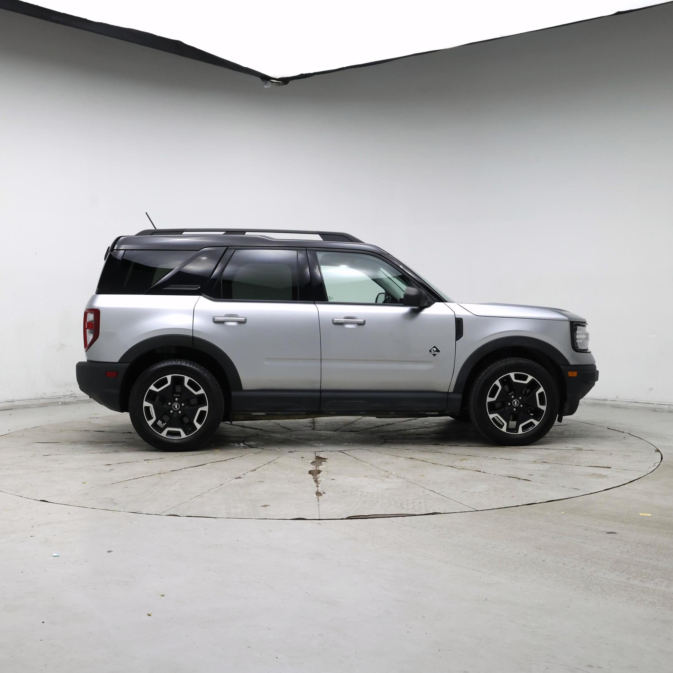 Thumbnail: 2021 Ford Bronco Sport - 7