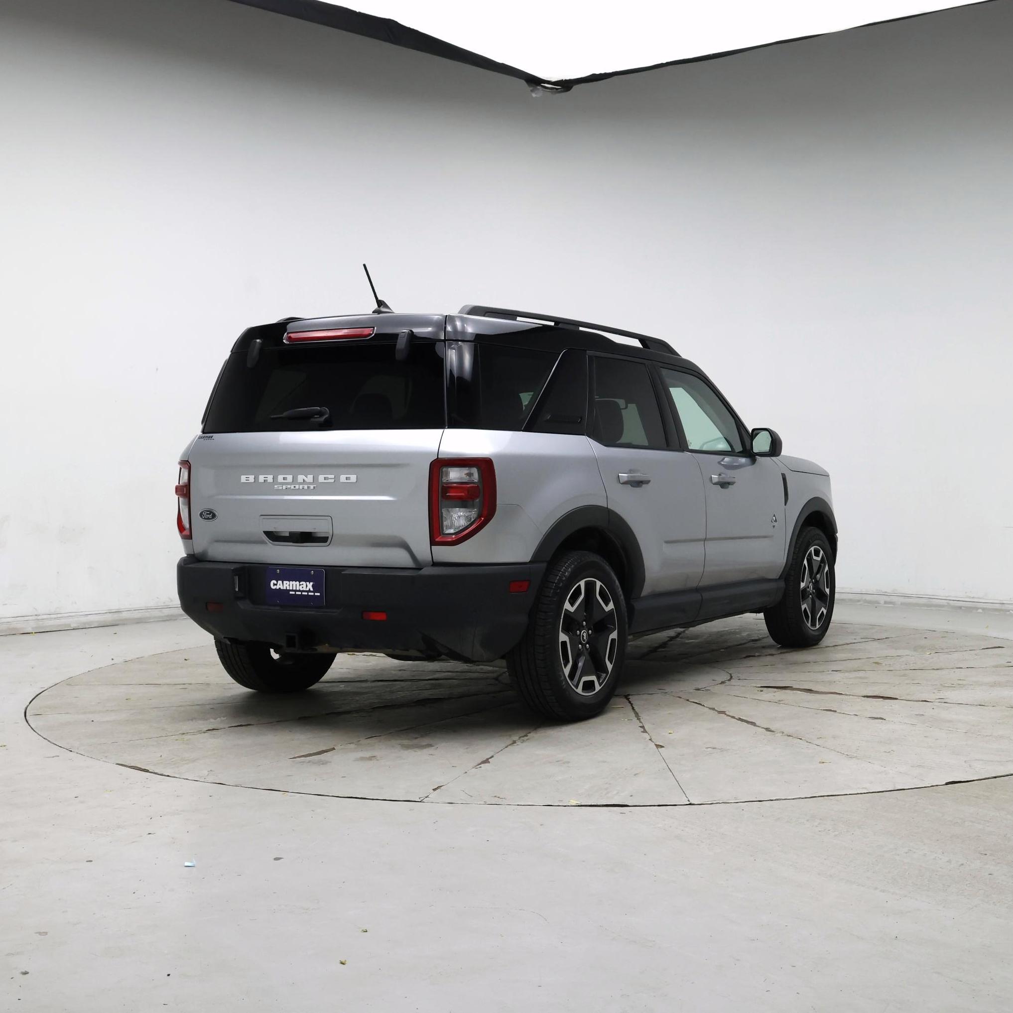 Thumbnail: 2021 Ford Bronco Sport - 8