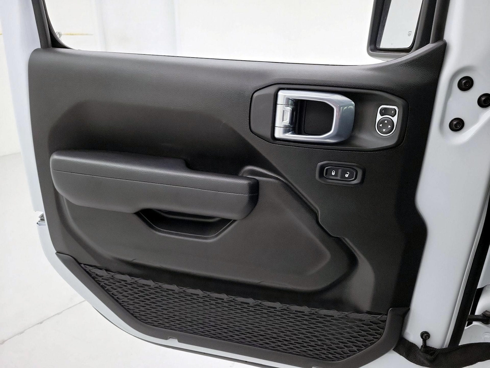2025 Jeep Wrangler 4xe Sports S 4XE - Photo 13