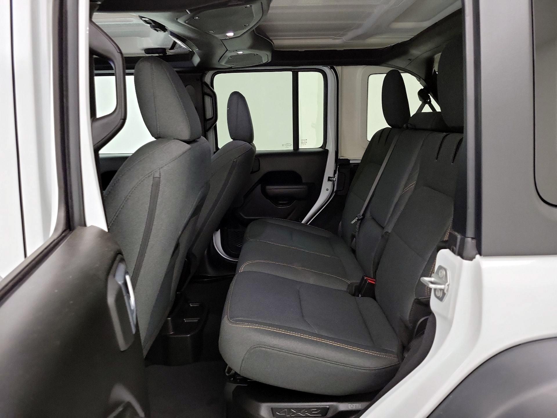 Thumbnail: 2025 Jeep Wrangler - 19