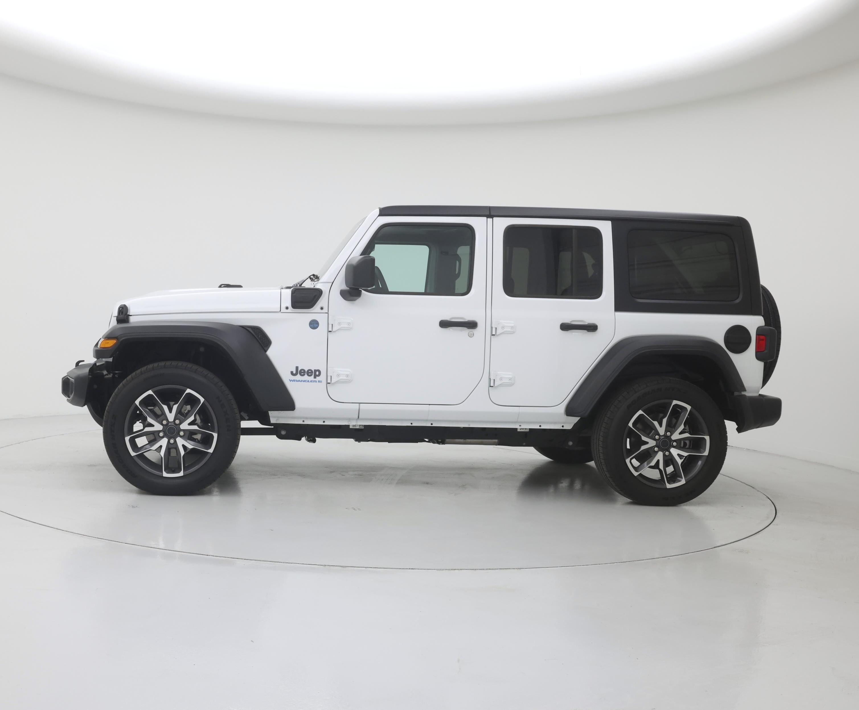 Thumbnail: 2025 Jeep Wrangler - 3