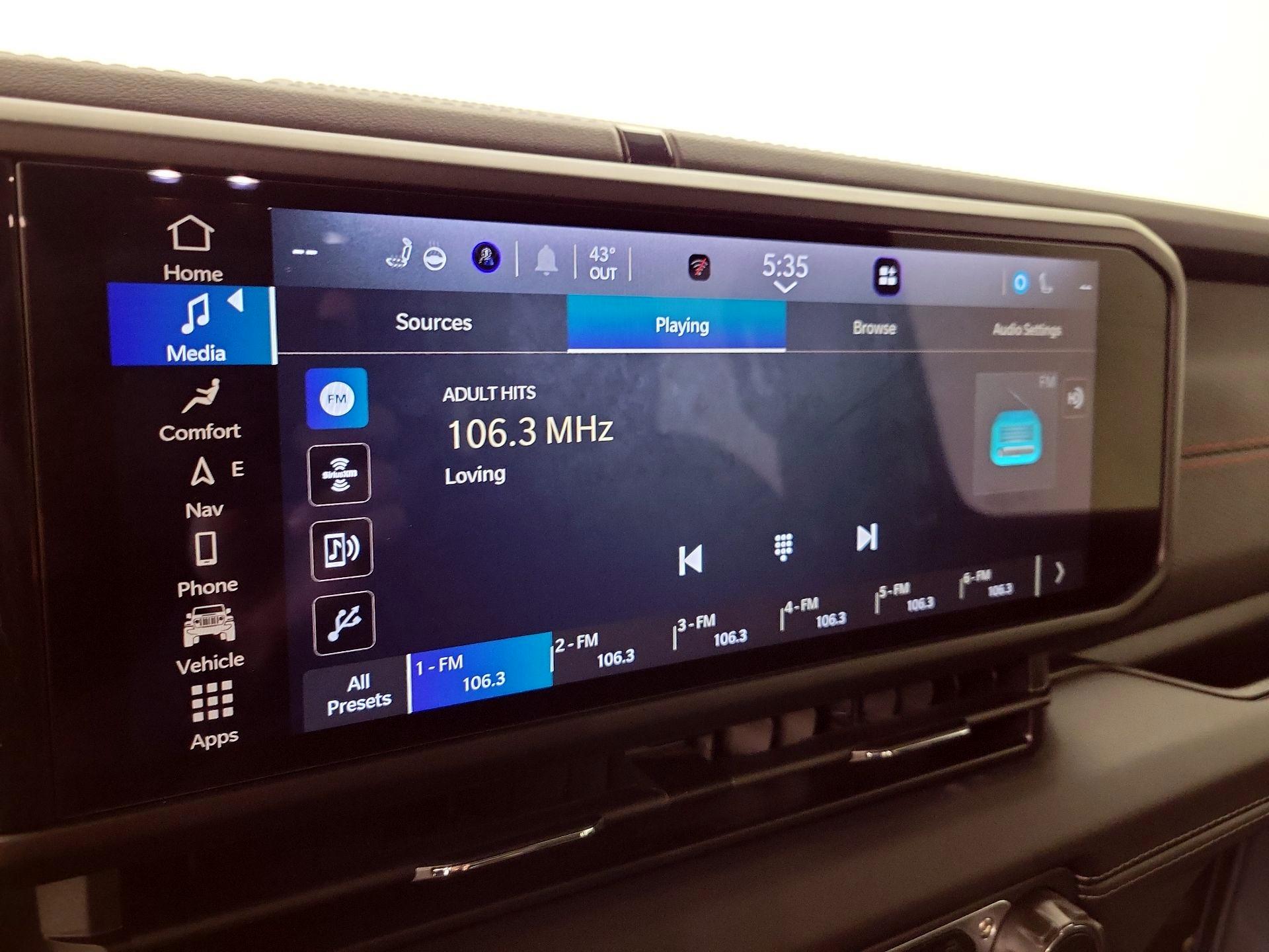 Thumbnail: 2025 Jeep Wrangler - 16